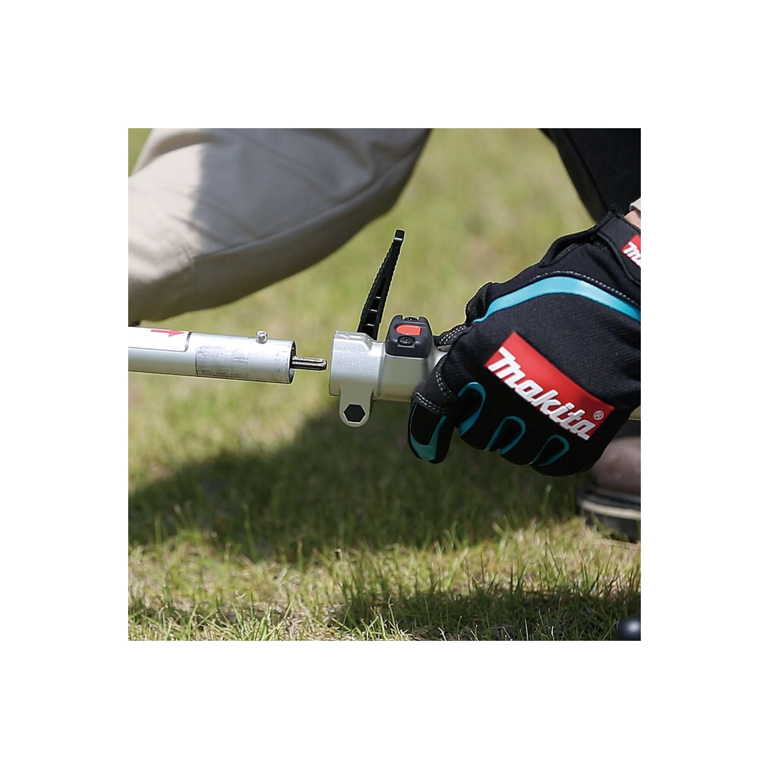 Scie à chaîne à arbre divisé de 10 po pour poteau EY402&nbsp;Mpx de Makita avec longueur globale 45-1/2&nbsp;po