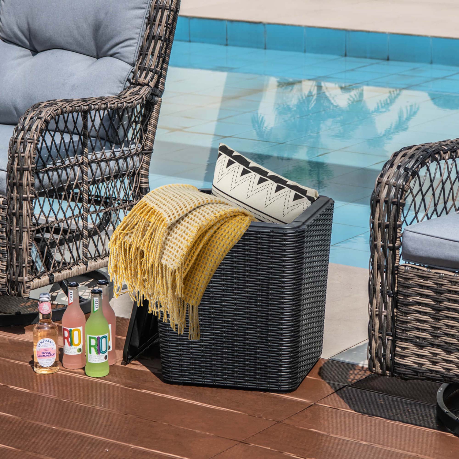 Costway 11.5 Gallon Water-proof Deck Box with Removable Lid Storage Container Side Table