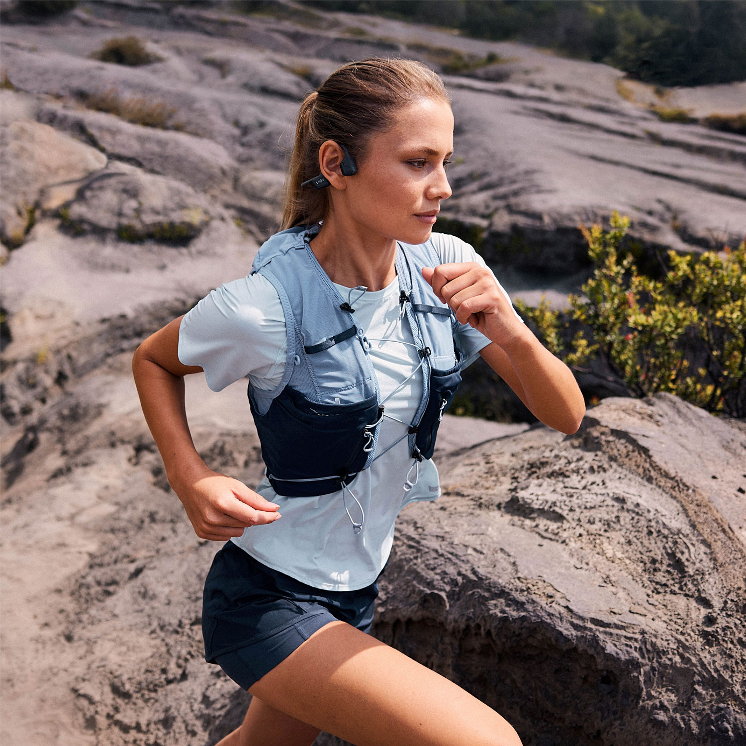 Écouteurs Bluetooth oreilles libres à conduction osseuse OpenRun Pro 2 de Shokz - Noir