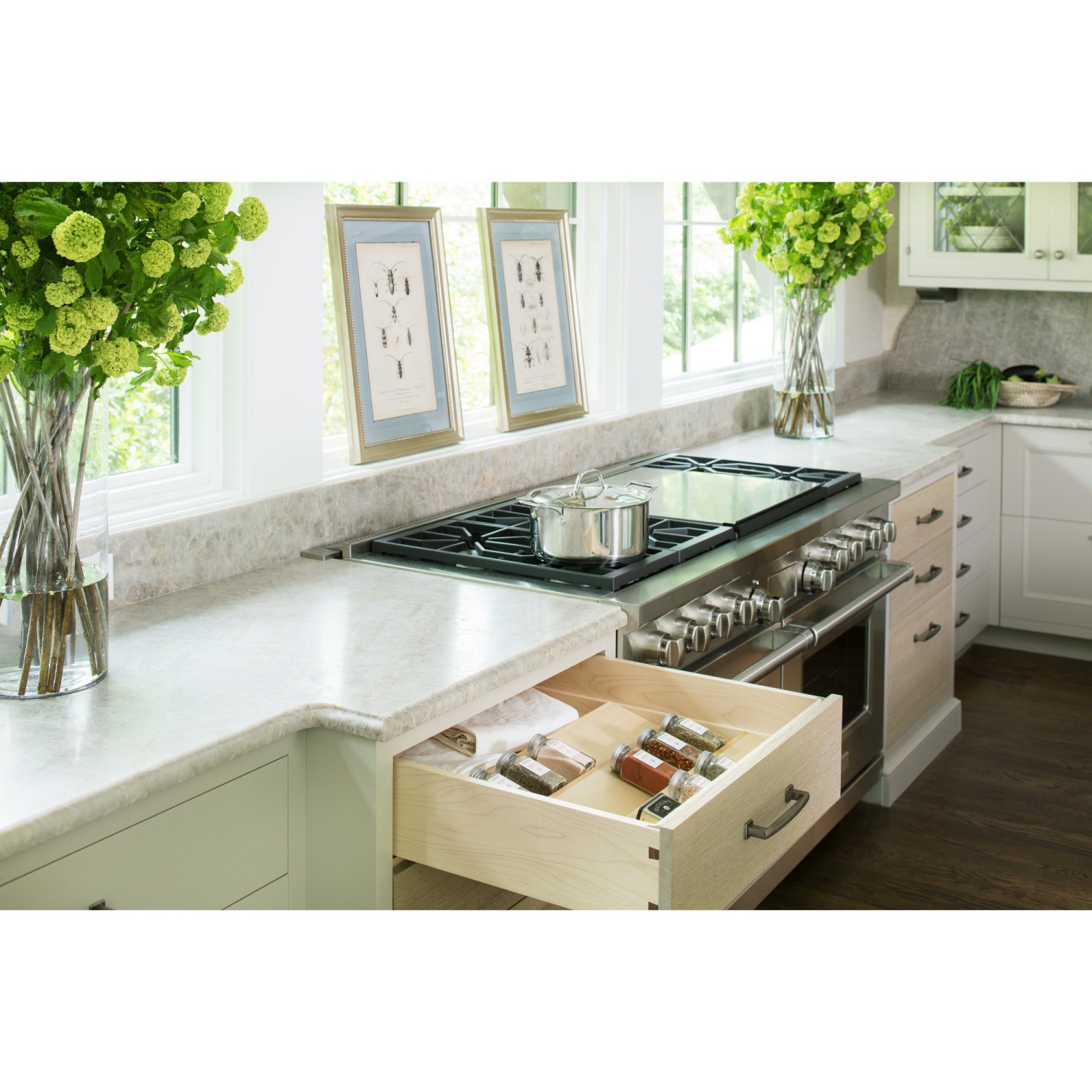 Rev-A-Shelf 22 Inch Kitchen Drawer Organizer Insert Spice Rack 3-Tier, 4SDI-24