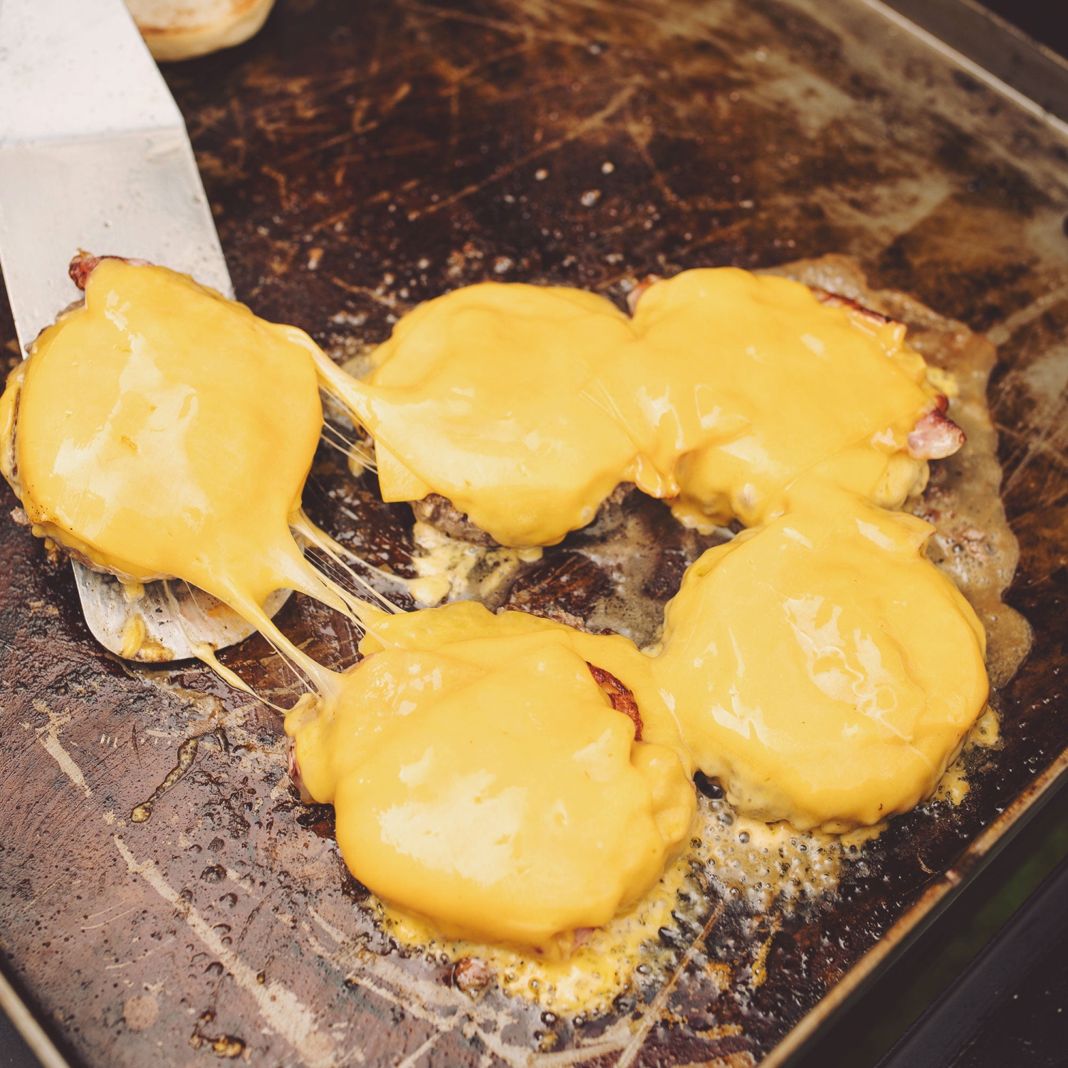 Razor 34.5" 3-Burner Portable Tabletop Griddle for Backyard Cooking and Camping