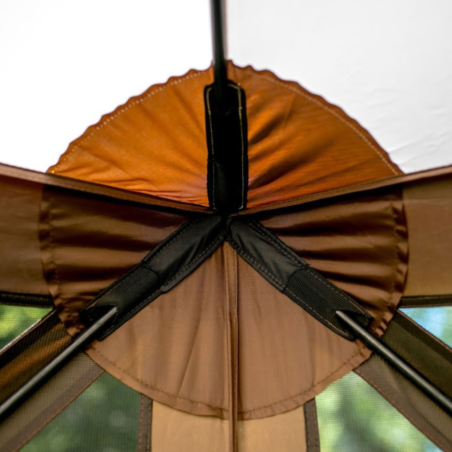 Abri de camping portatif d'extérieur CLAM Quick Set Venture, 9 x 9 pi, brun