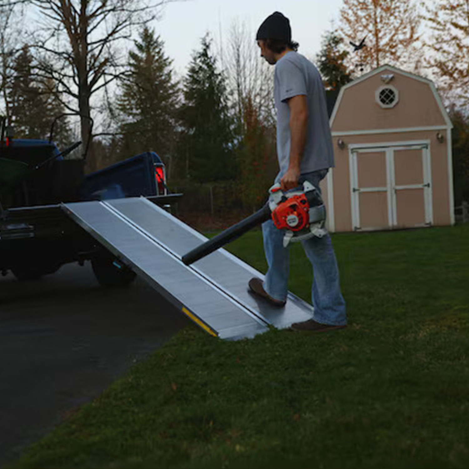 EZ-ACCESS – rampe de chargement portative en aluminium à un pli de 4 pi TRAVERSE, argenté