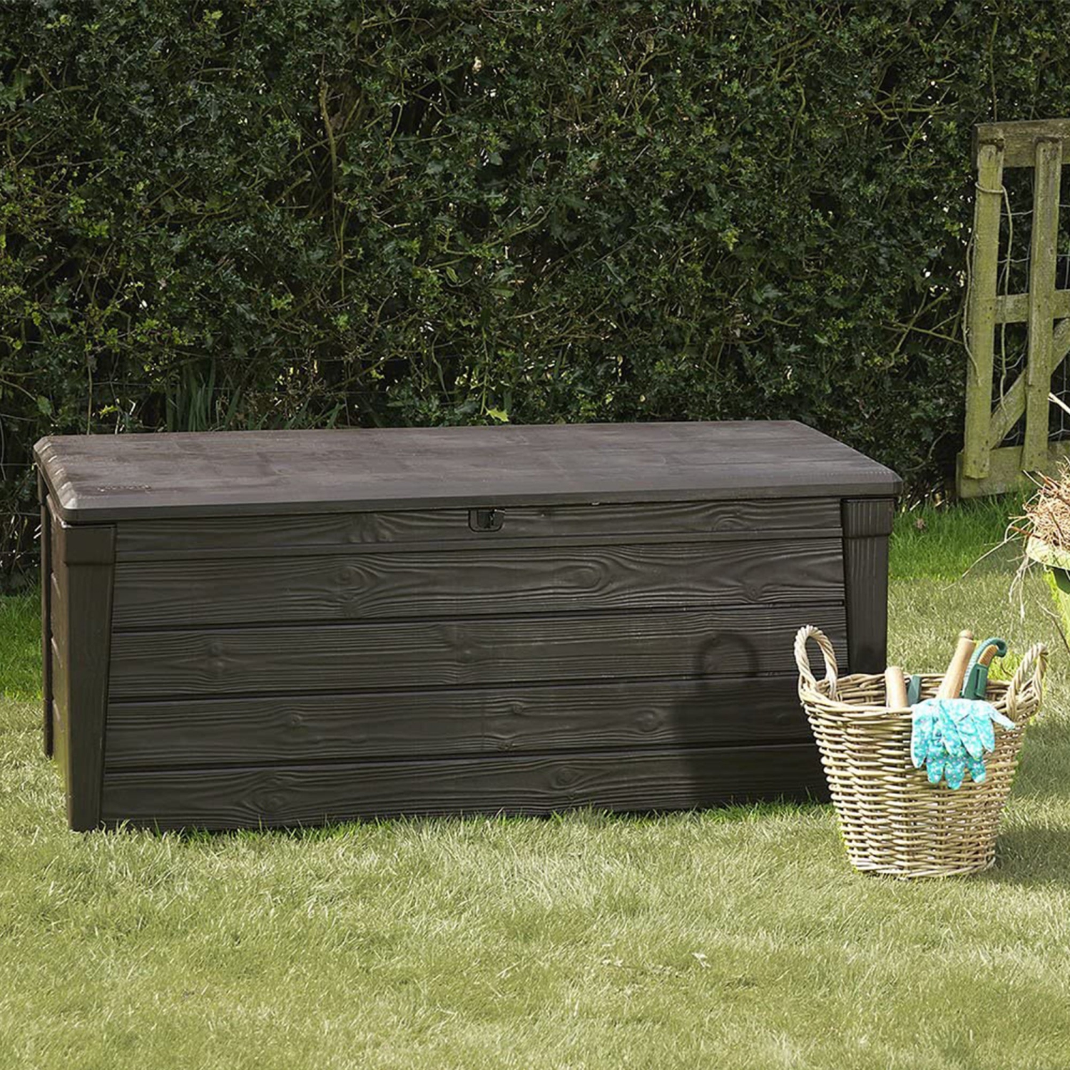 Keter Brightwood Weatherproof Resin Patio Deck Storage Box Bench, Brown