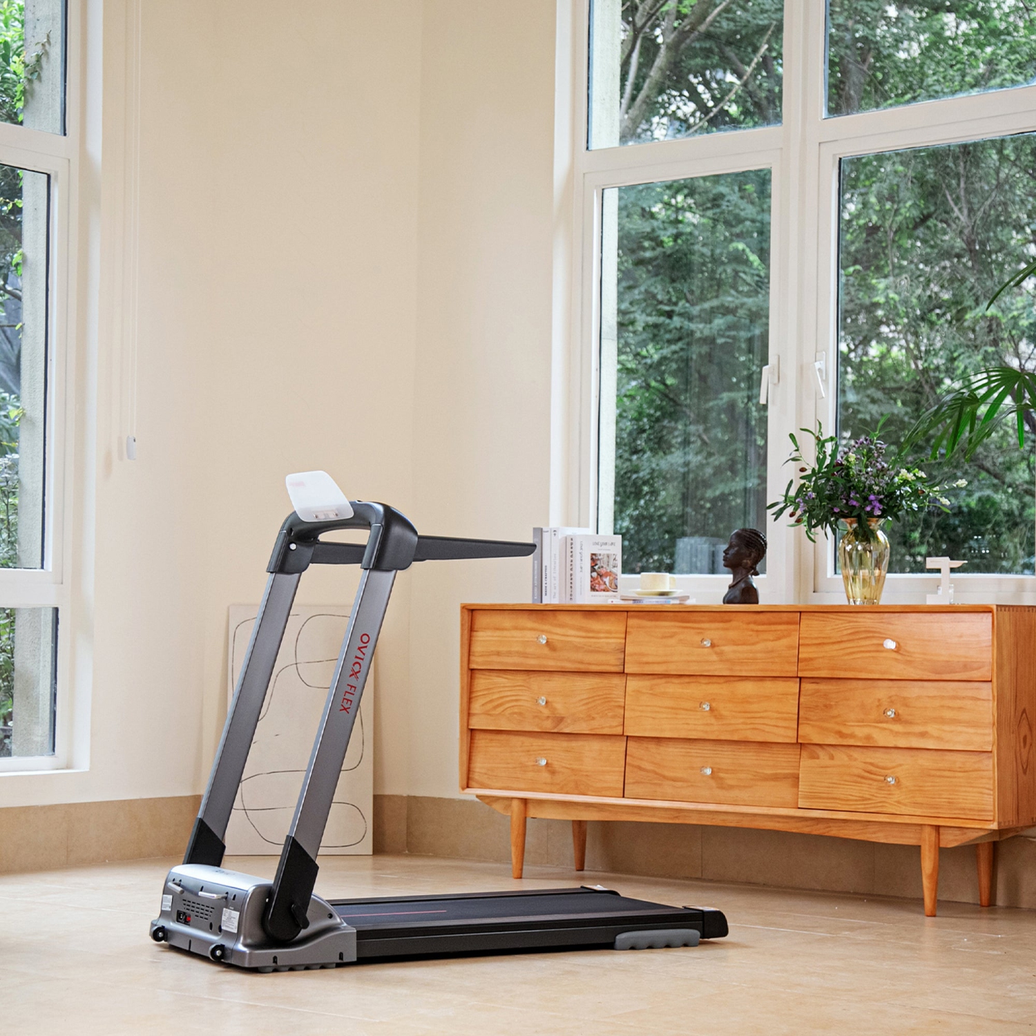 Tapis roulant pliable et silencieux Flex d'OVICX avec Bluetooth et application de suivi de la mise en forme