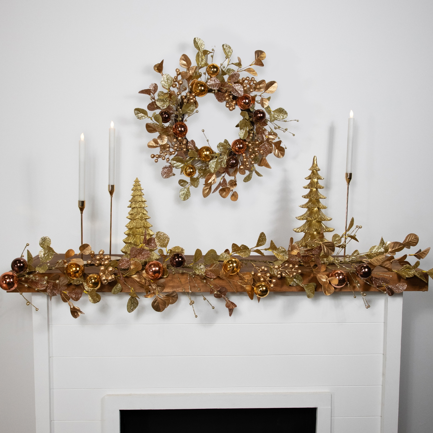 Glitter Leaf Artificial Christmas Twig Wreath with Ball Ornaments - 24" - Copper - Unlit