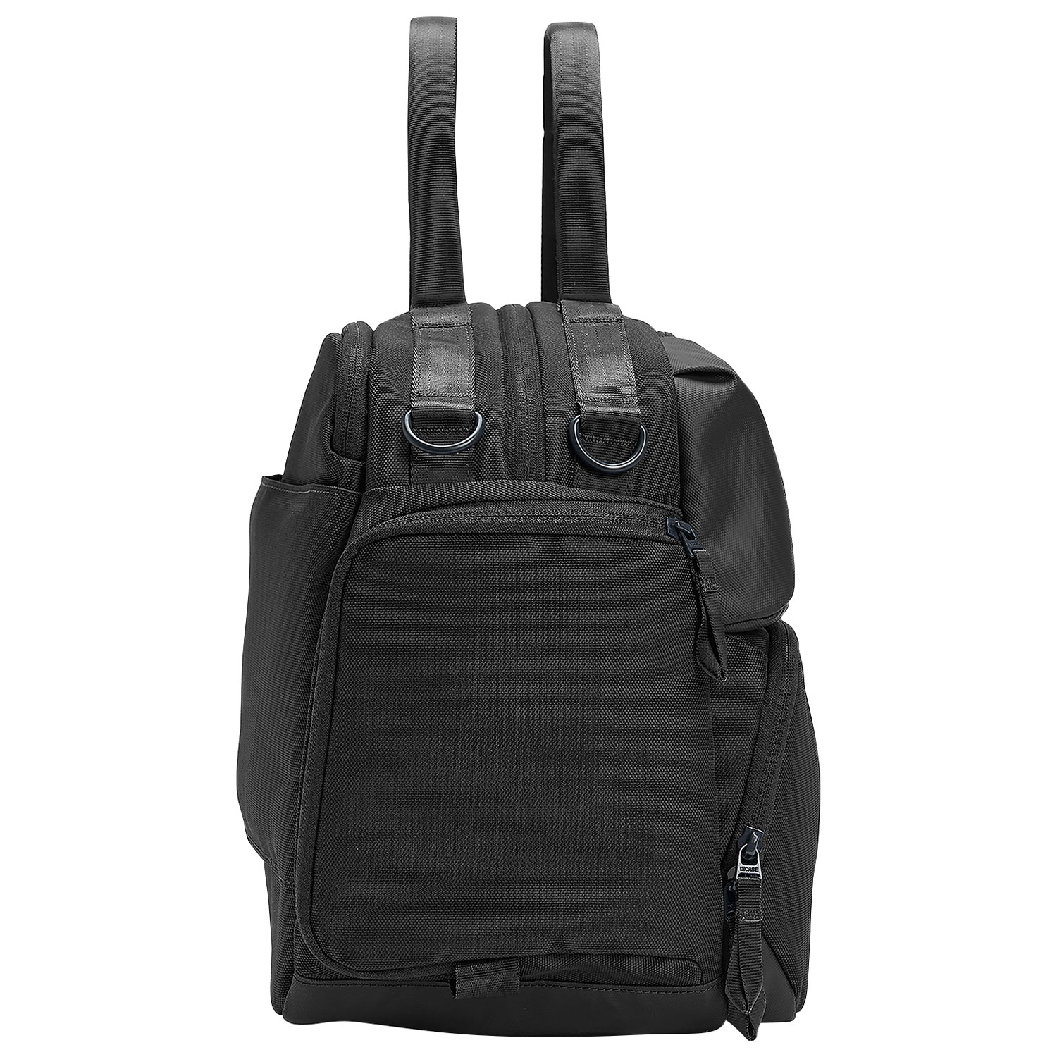 Housse A.R.C. d'Incase Sac de sport de 16 po - Noir