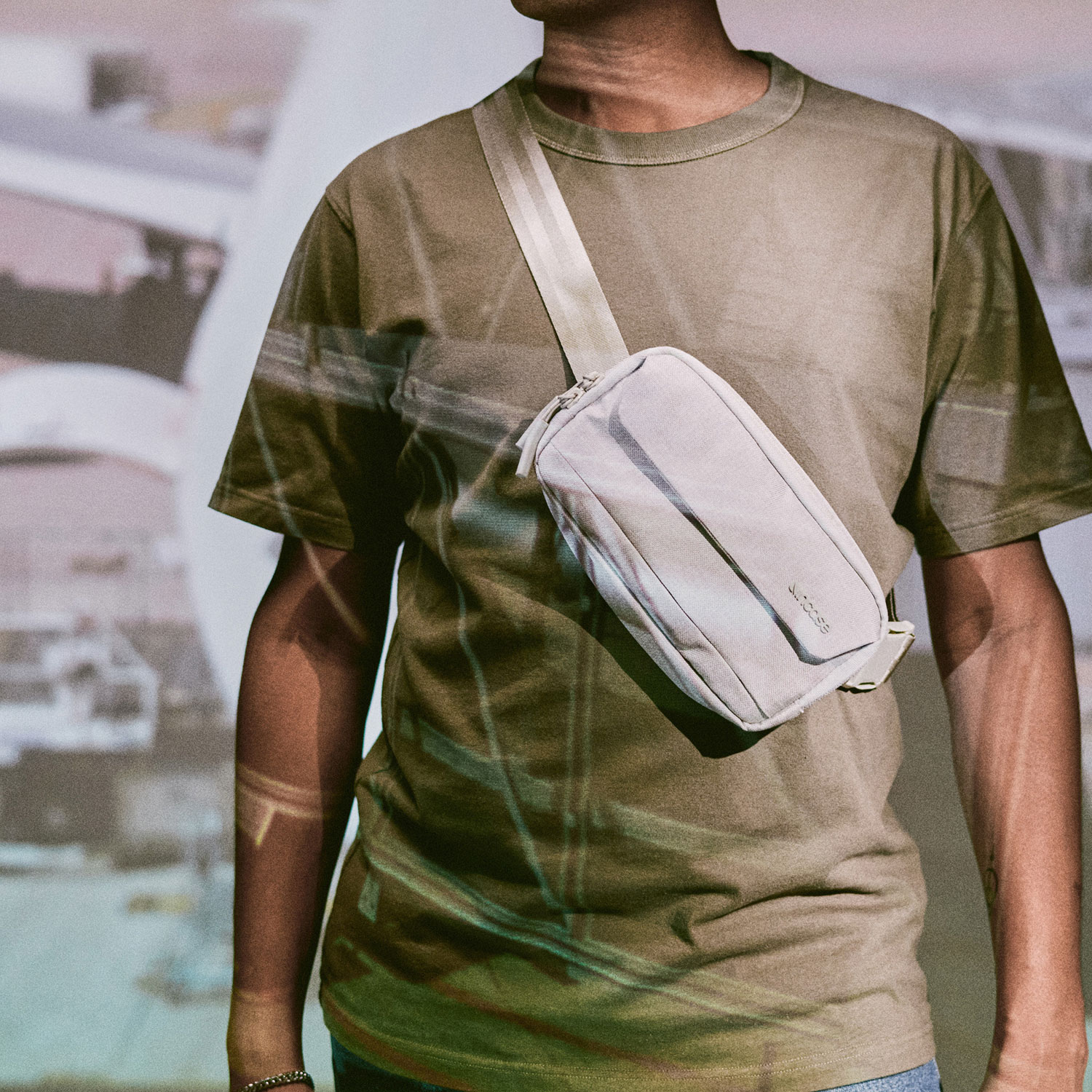 Sac à bandoulière Crosstown d'Incase - Calcaire