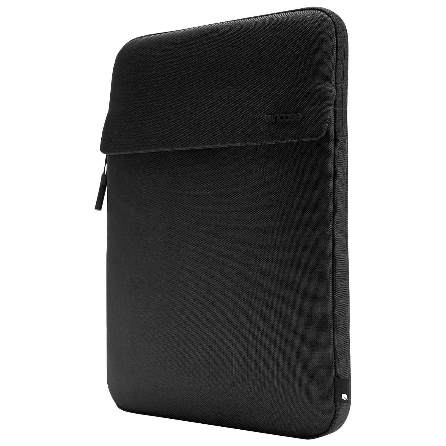Housse verticale Crosstown d'Incase pour portable de 16 po - Noir