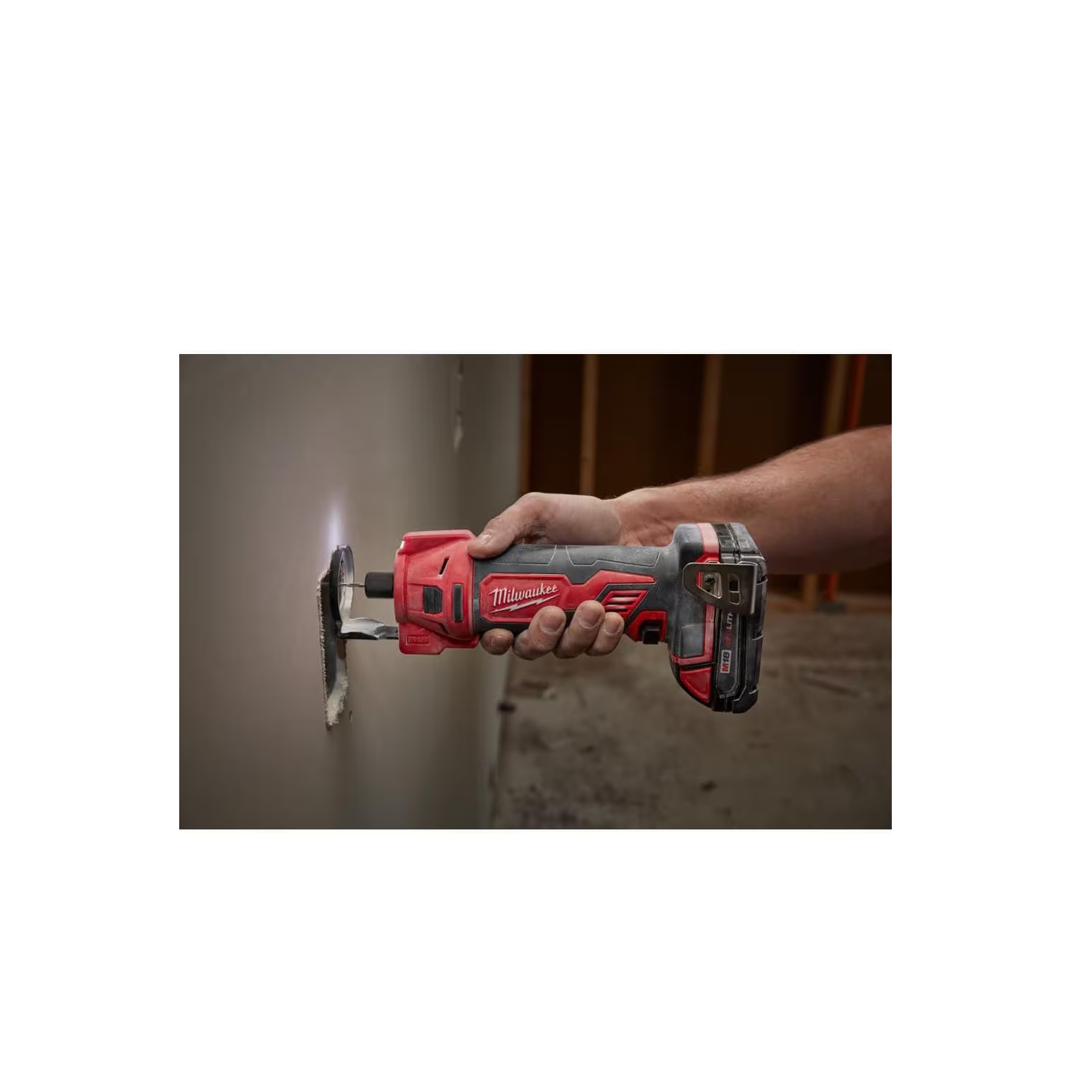 Milwaukee M18 Drywall Cut Out Tool