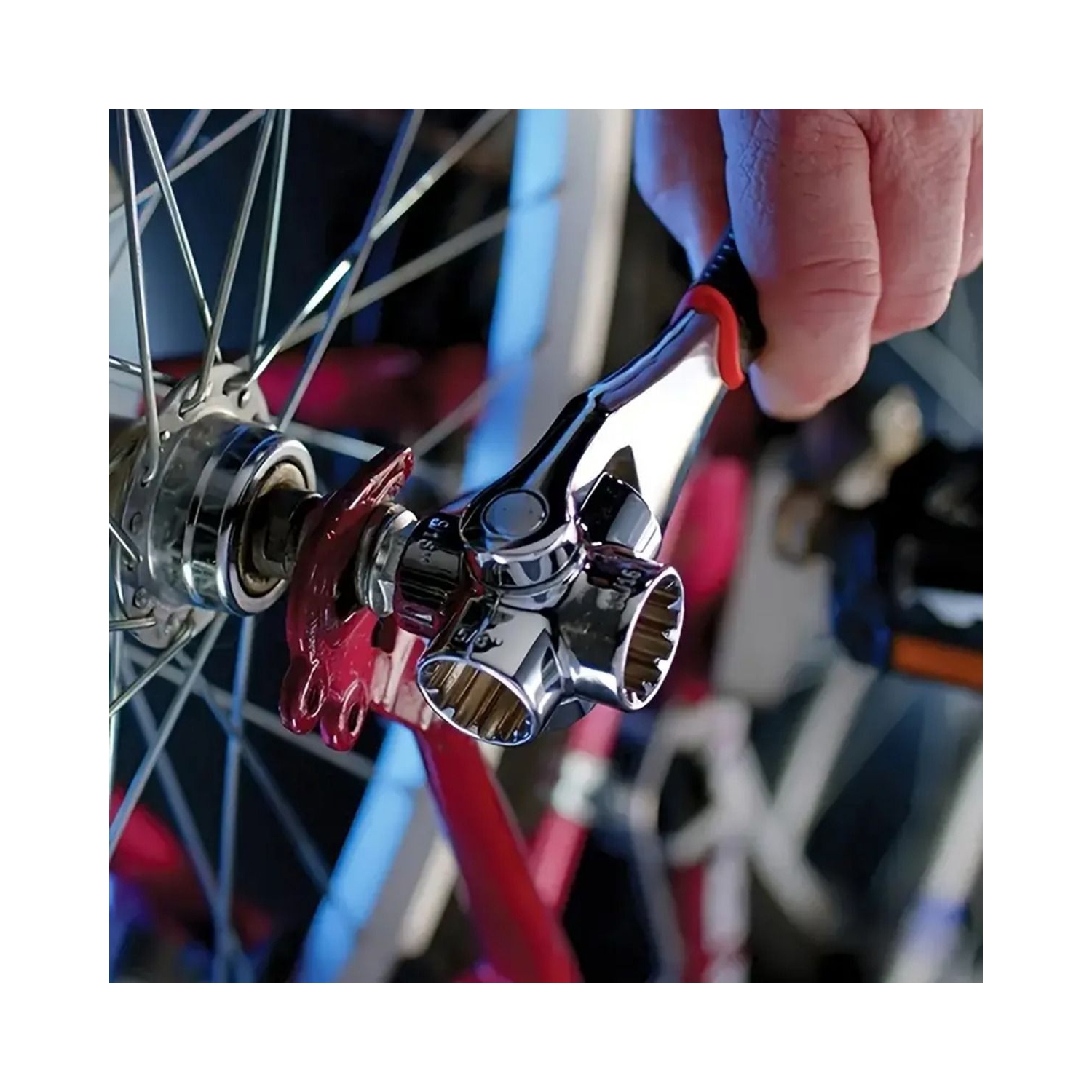 Clé à douille 1 pièces, clé à douille universelle multifonction avec tête rotative à 360 degrés, clé à ergot pour la réparation de la maison et de la