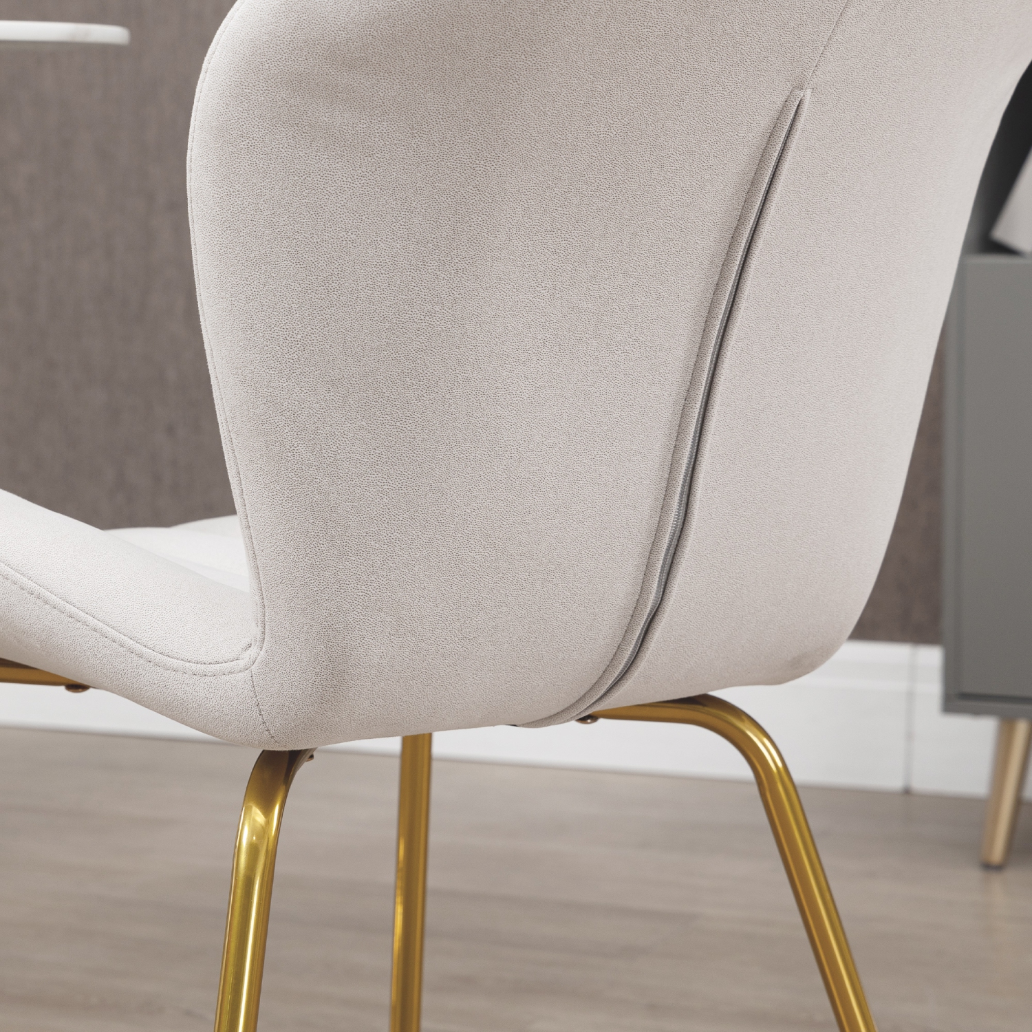 HOMCOM Upholstered Dining Chairs Set of 4, Modern Kitchen Chairs, Armless Accent Chairs with Backrest, Padded Seat and Steel Gold Legs, Cream White