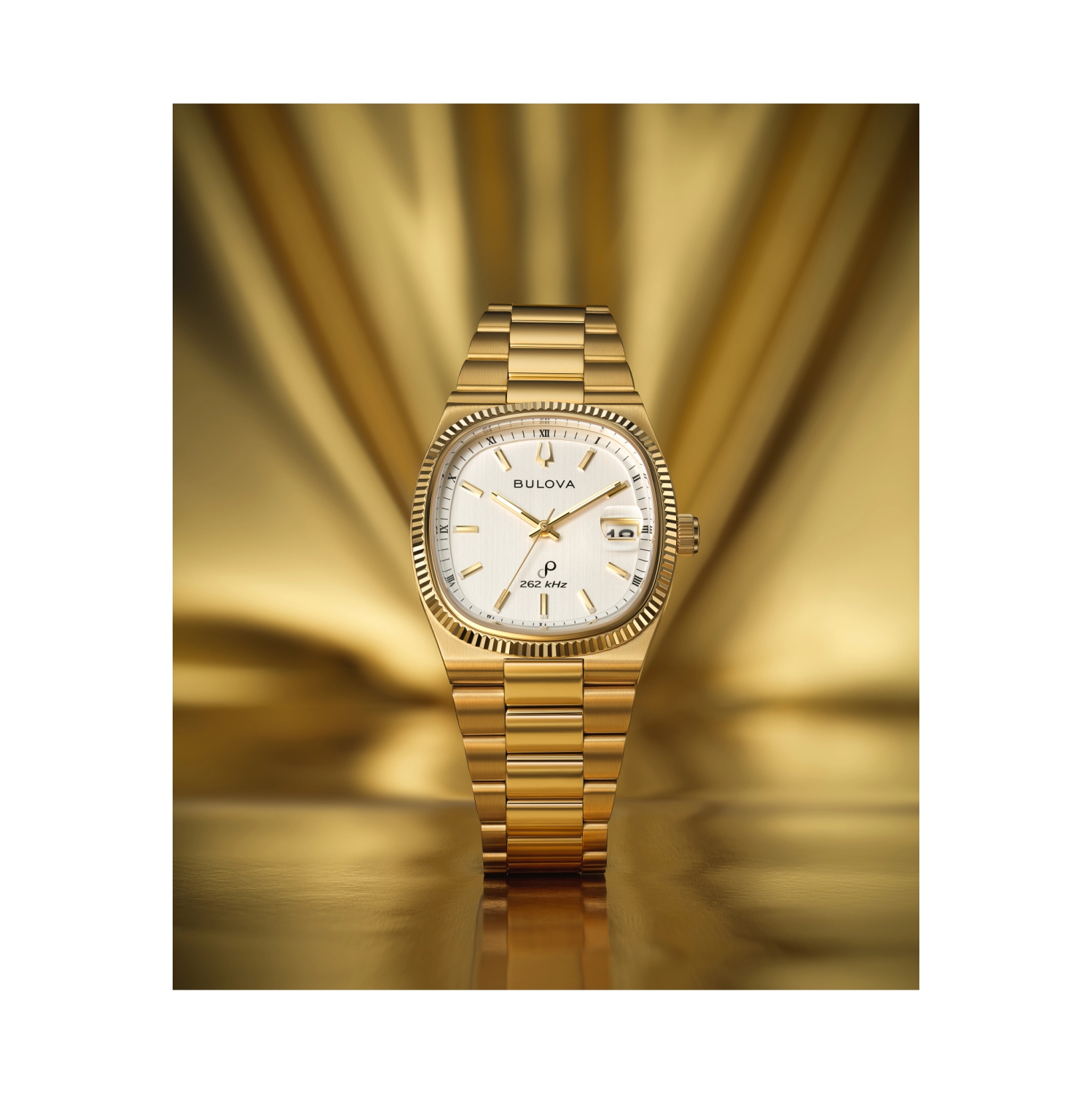 Montre homme, bracelet et boîtier en acier inoxydable doré à cadran blanc argenté 37,5&nbsp;mm collection Super Seville de Bulova