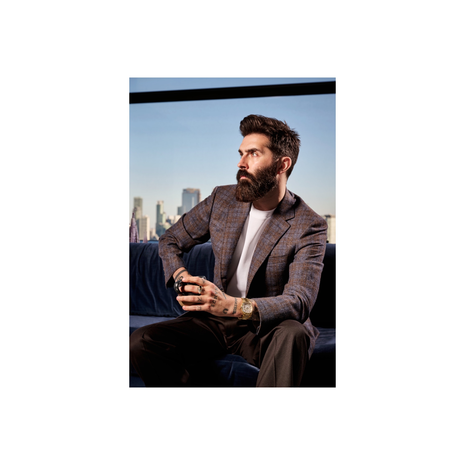 Montre homme, bracelet et boîtier en acier inoxydable doré à cadran blanc argenté 37,5&nbsp;mm collection Super Seville de Bulova