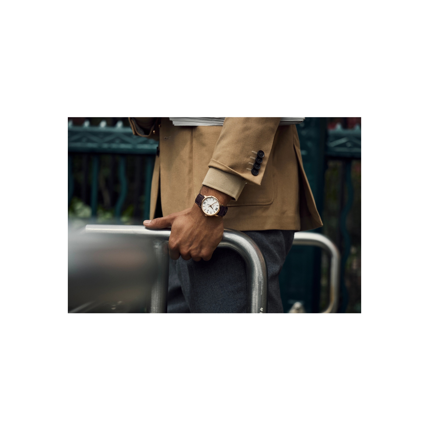 Montre automatique Hudson de Bulova, boîtier inox rose doré/bracelet cuir brun et cadran arg-blanc 39&nbsp;mm