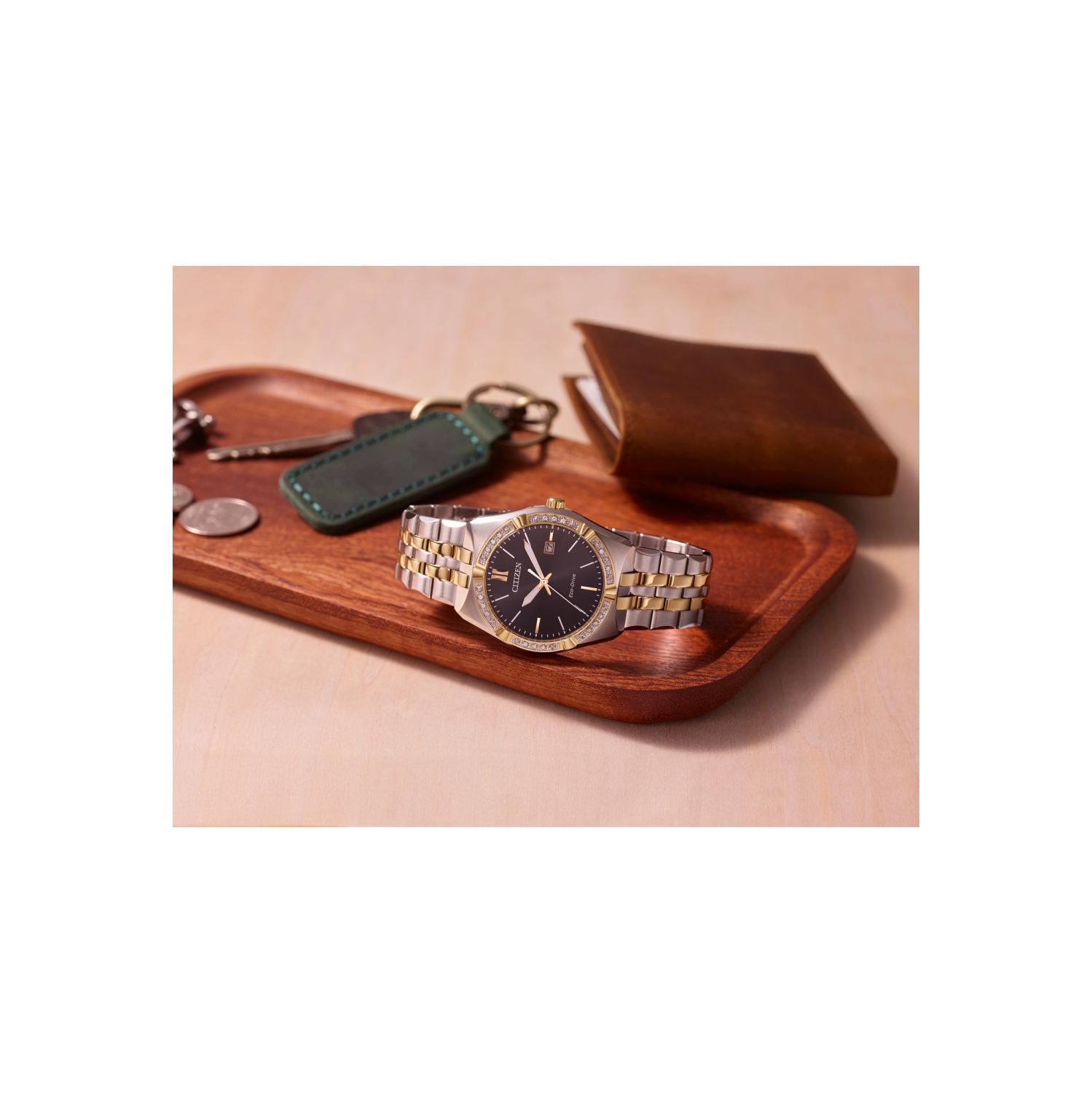 Montre pour hommes Corso Eco-Drive 40&nbsp;mm de Citizen avec boîtier et bracelet en acier inoxydable deux tons et cadran noir