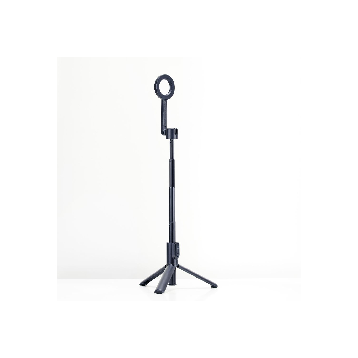 ADAM Elements SELFIE II - Magnetic Tripod and Extendable Selfie Stick Bluetooth 4.2 for iOS & Android 360° Rotation