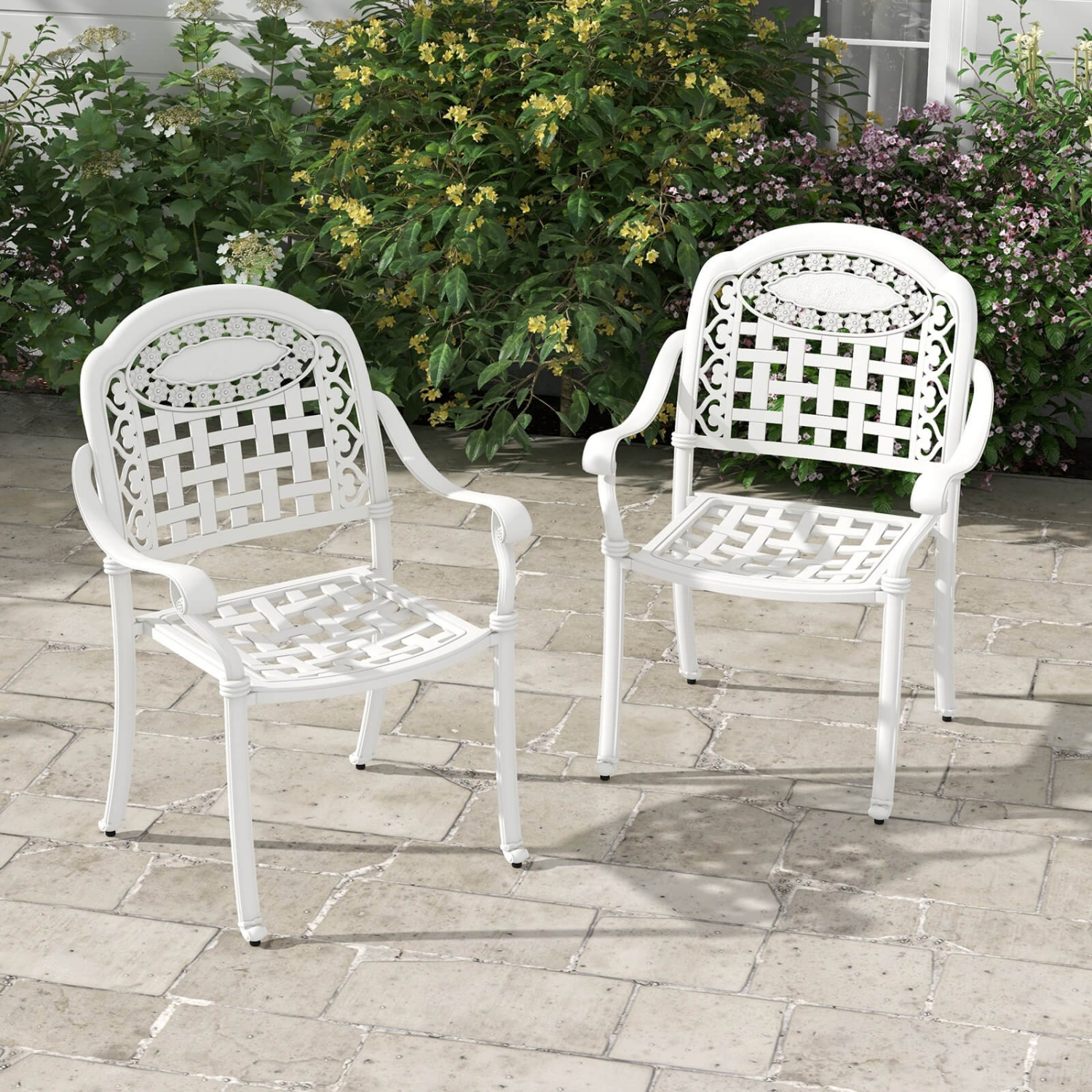 Chaises d'accoudoir de patio en aluminium moulé de Costway 2 pièces blanc extérieur empilable