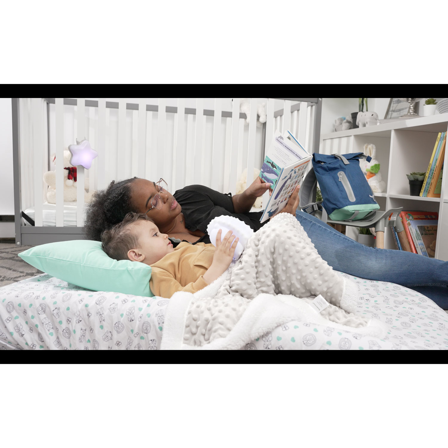 Lit de voyage durable avec matelas gonflable pour enfants de Bbluv