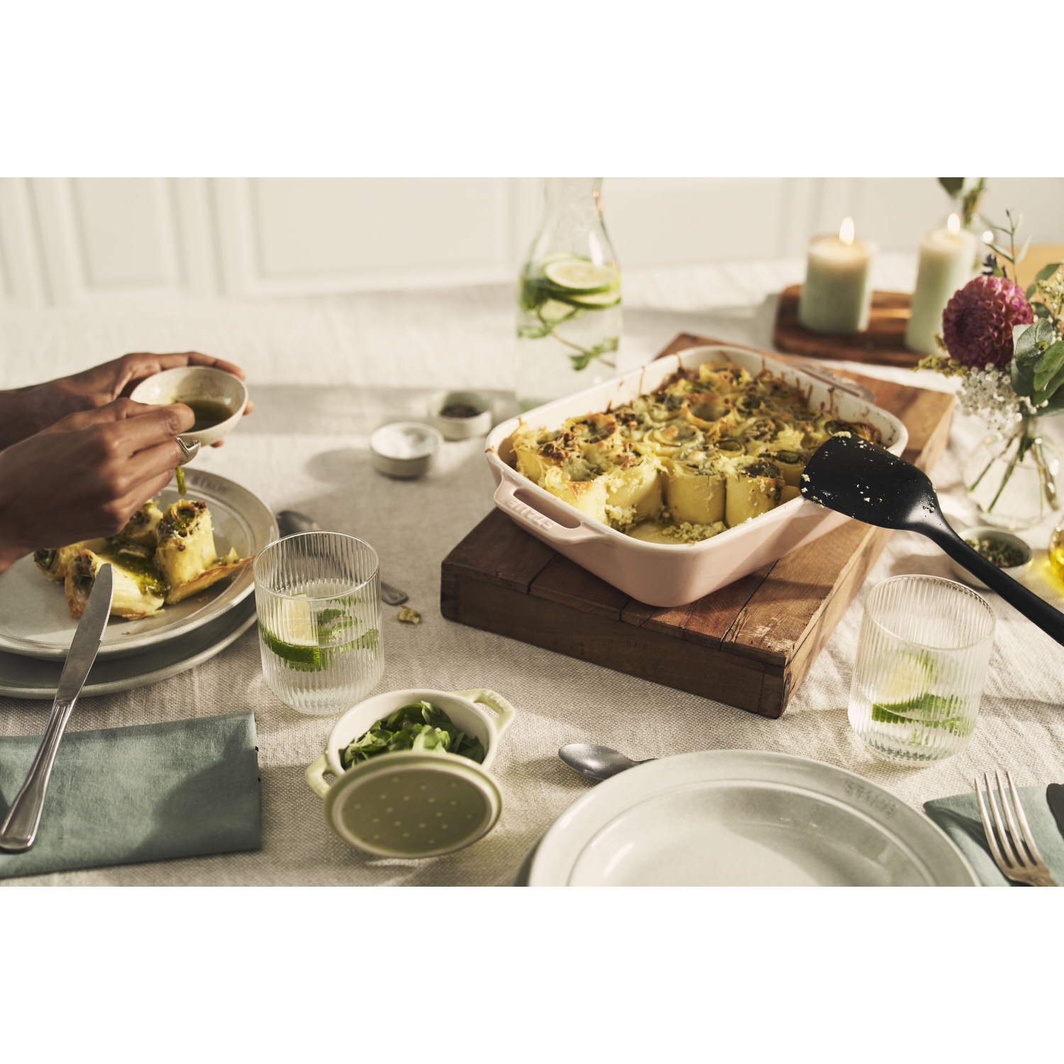 Ensemble de plats de cuisson rectangulaires en céramique de STAUB, Macaron rose pâle, 3 pièces