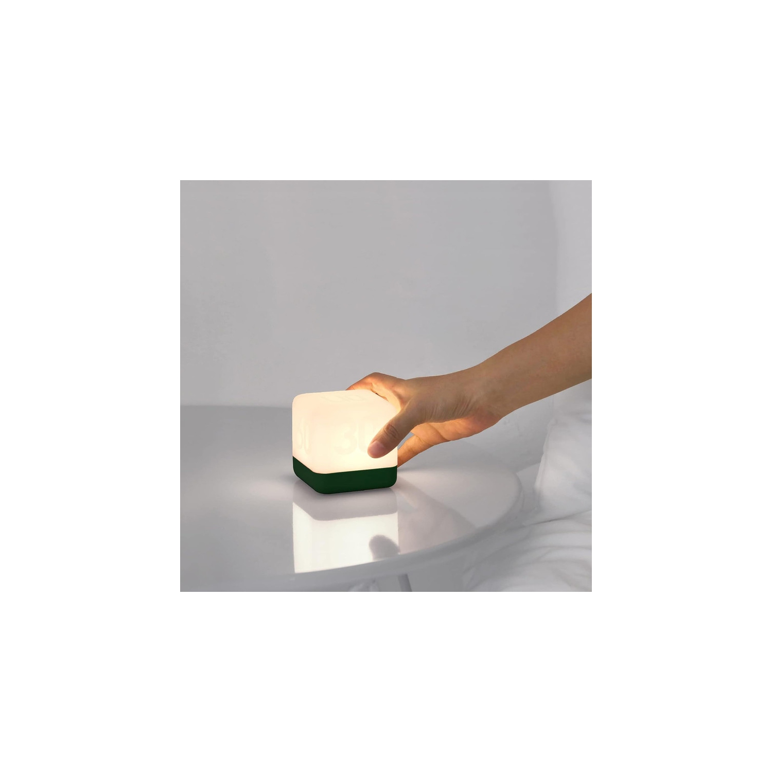 LED Cube Night Light for Kids and Adults, Flip Timer Night Lamp USB Rechargeable Baby Nursery Night Light for Breastfeeding,Movable Light Mood