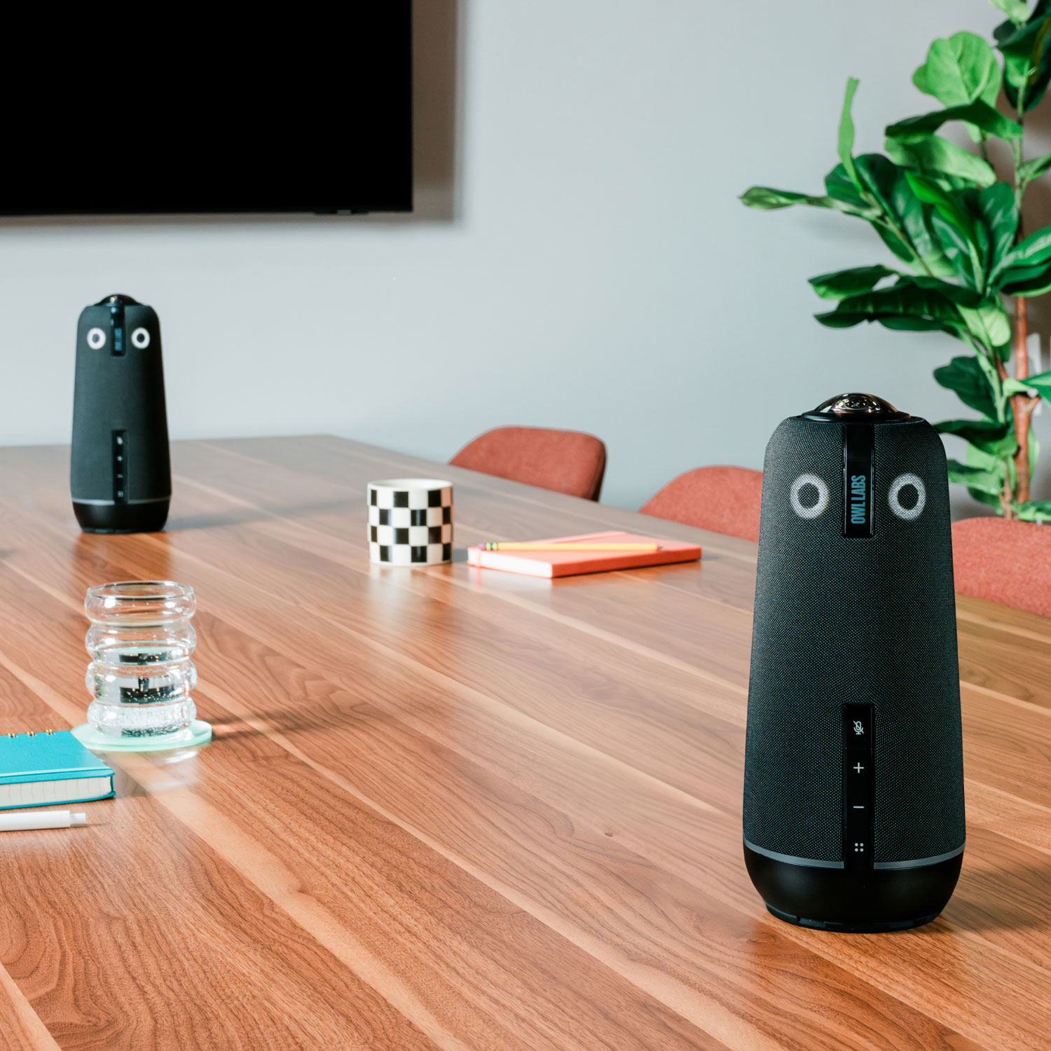 Owl Labs Meeting Owl 4+s Video Conference Camera Bundle - Black