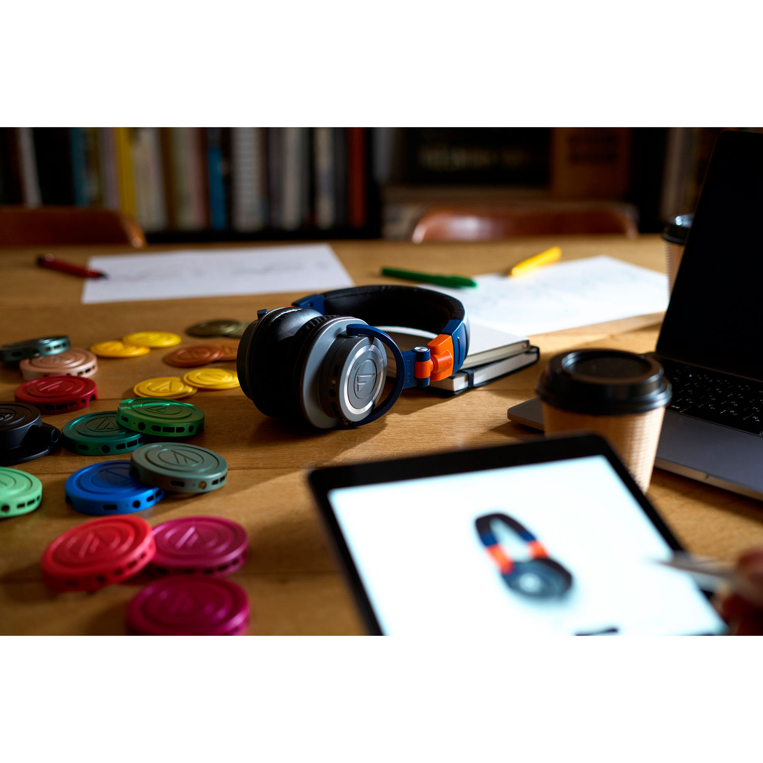 Casque d'écoute Bluetooth à isolation sonore ATH-M50xBT2 d'Audio-Technica - Lab