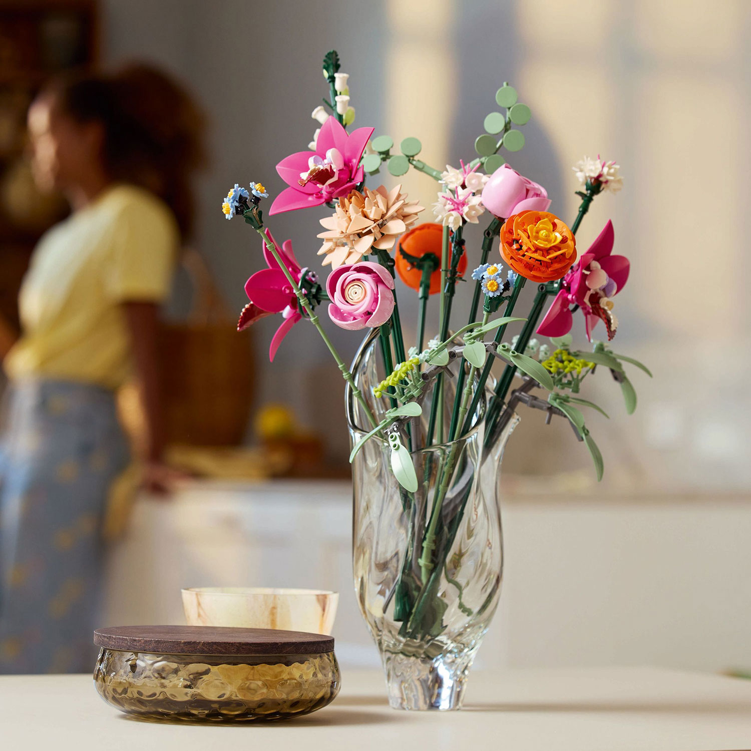 LEGO Botanicals: Pretty Pink Flower Bouquet - 749 Pieces