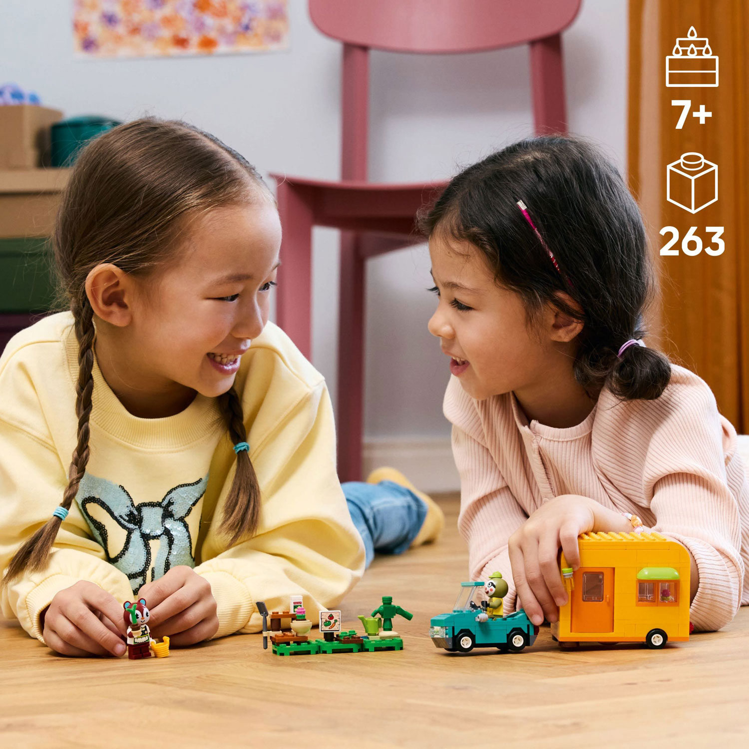 LEGO Animal Crossing : La caravane et le kiosque de jardinage de Racine - 263 pièces