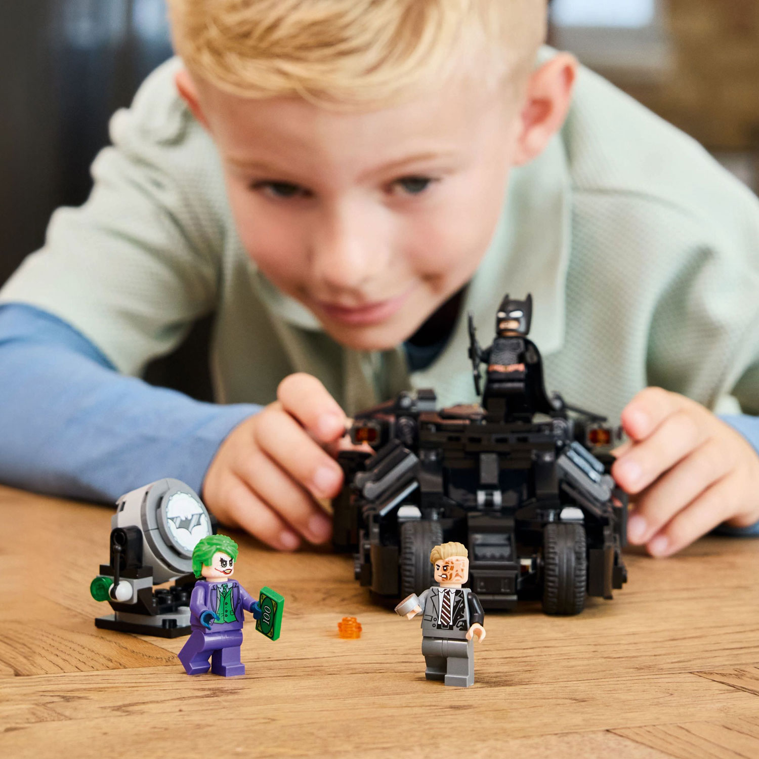 LEGO Batman: La Tumbler de Batman contre Double-Face et le Joker - 429 pièces