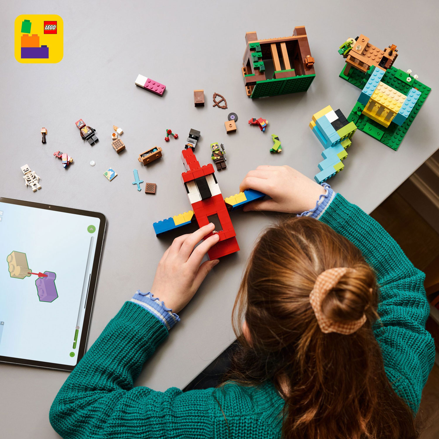 LEGO Minecraft: The Parrot Houses - 535 Pieces