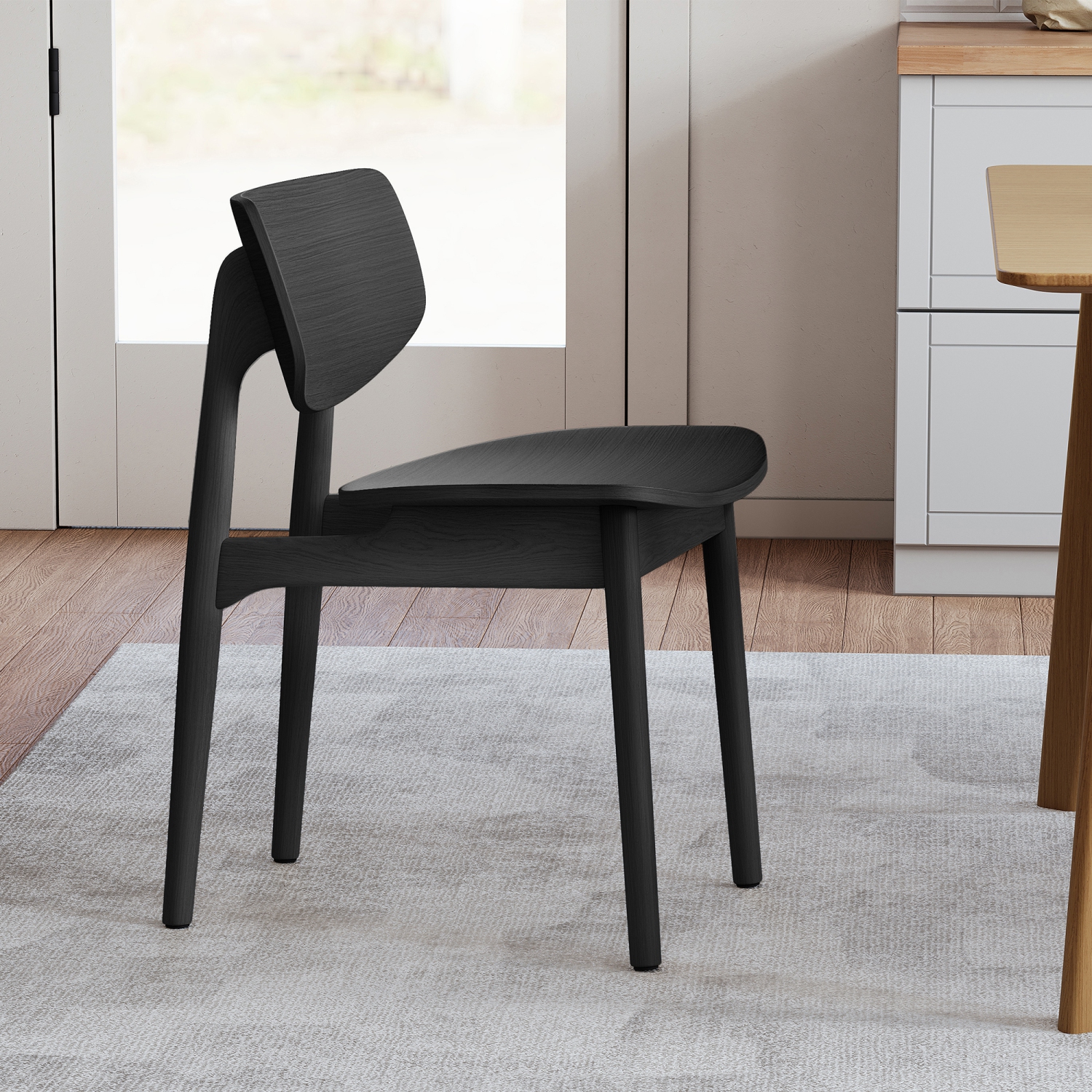 Valencia – Chaise de salle à manger en bois Simone, noir