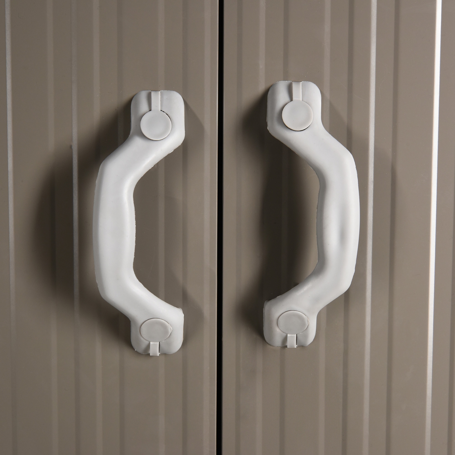 Outsunny 8.5' x 5.5' Outdoor Storage Shed, Metal Garden Shed Storage House with Window, Lockable Door, Vents, for Backyard, Patio, Lawn, Grey