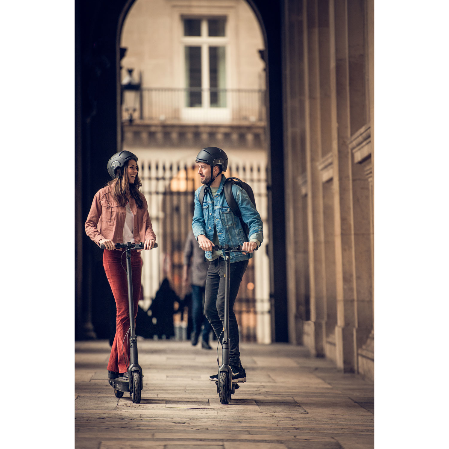 Remis à neuf - Trottinette électrique Ninebot G30P MAX pour adultes de Segway (moteur 350 W/autonomie 65 km/vitesse maximale 30 km/h) - Gris foncé