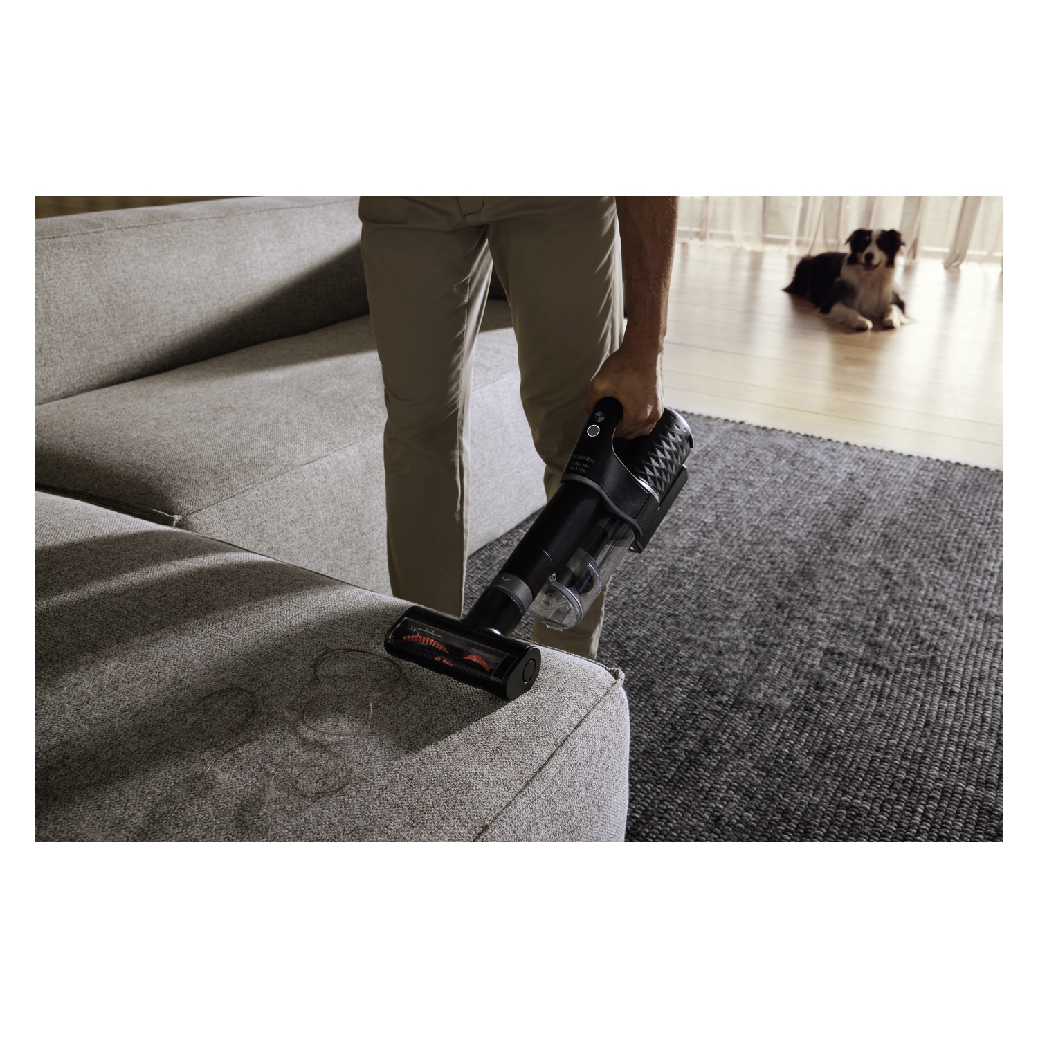 Aspirateur-balai sans fil Duoflex HX1 Cat & Dog de Miele - Noir obsidienne/Gris cosmique - Garantie de 5 ans