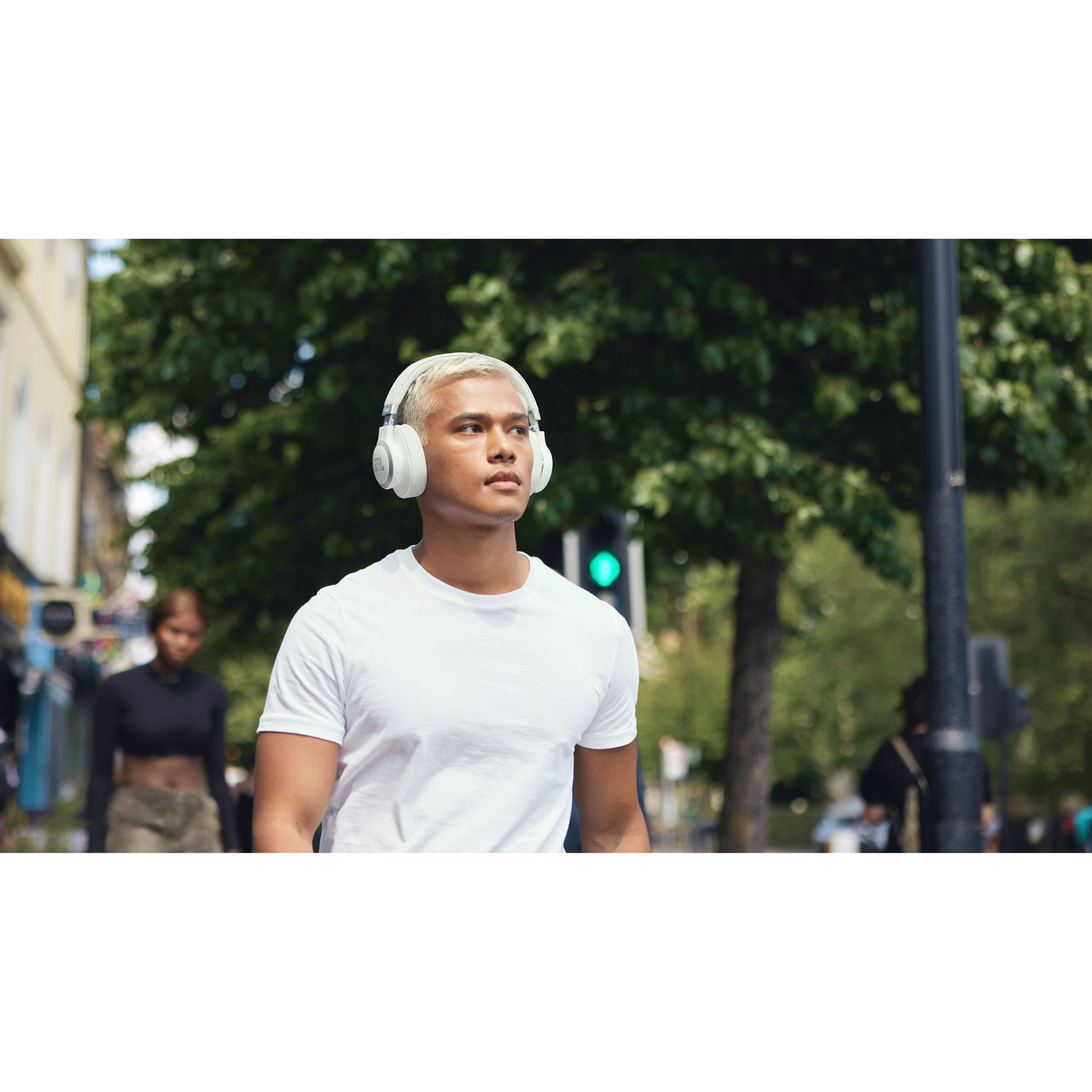 Casque d'écoute Bluetooth à suppression du bruit Live 770NC de JBL - Blanc