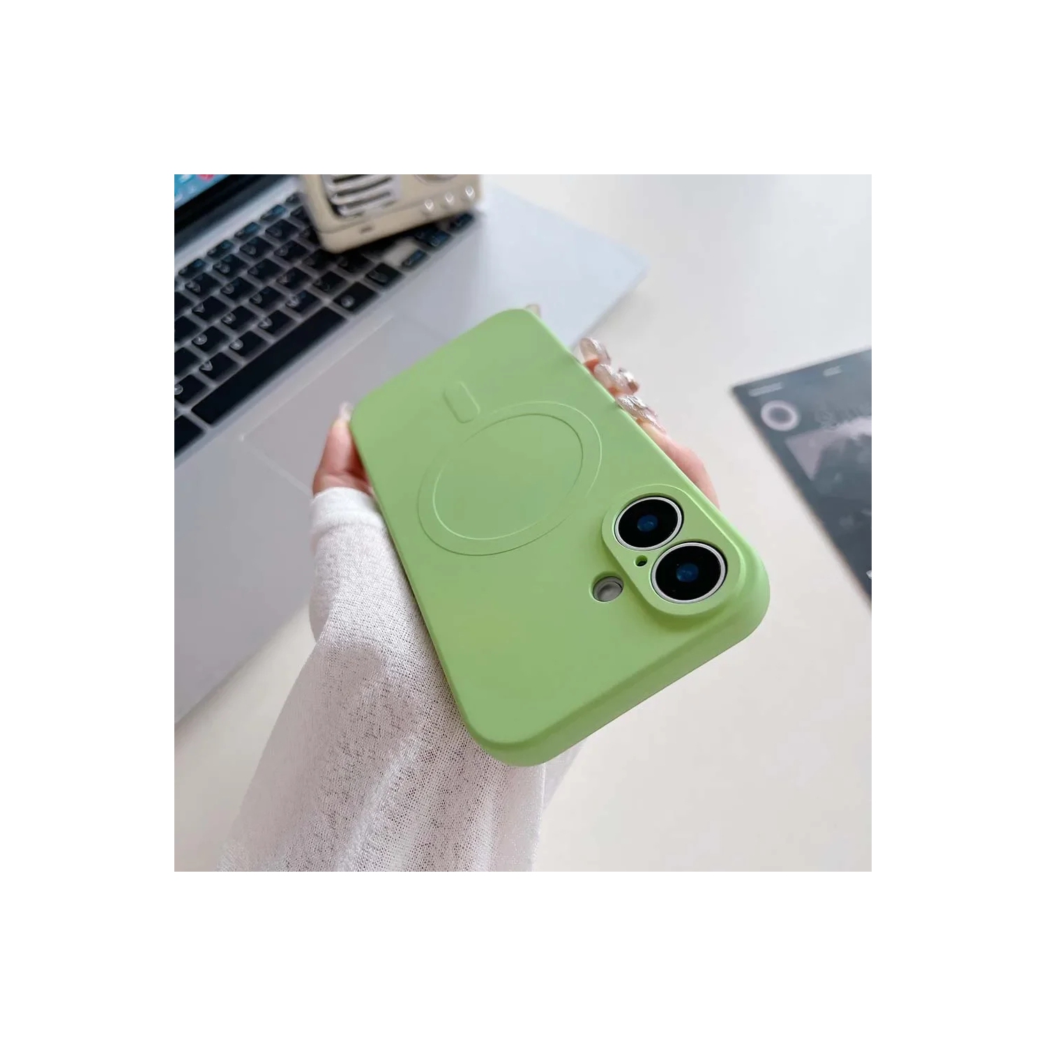 Pour étui magnétique MagSafe iPhone 16 plus d'Apple avec étui protecteur antichoc en silicone de HaloLock - Vert