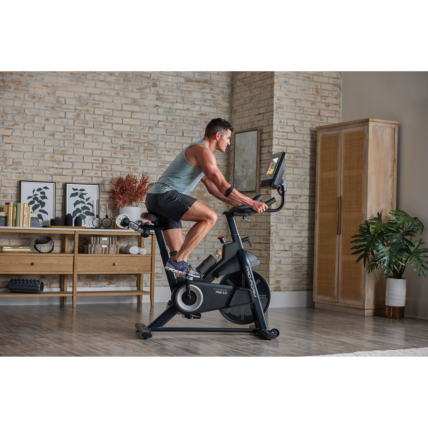 Cardiovélo Carbon Pro10 Studio de ProForm