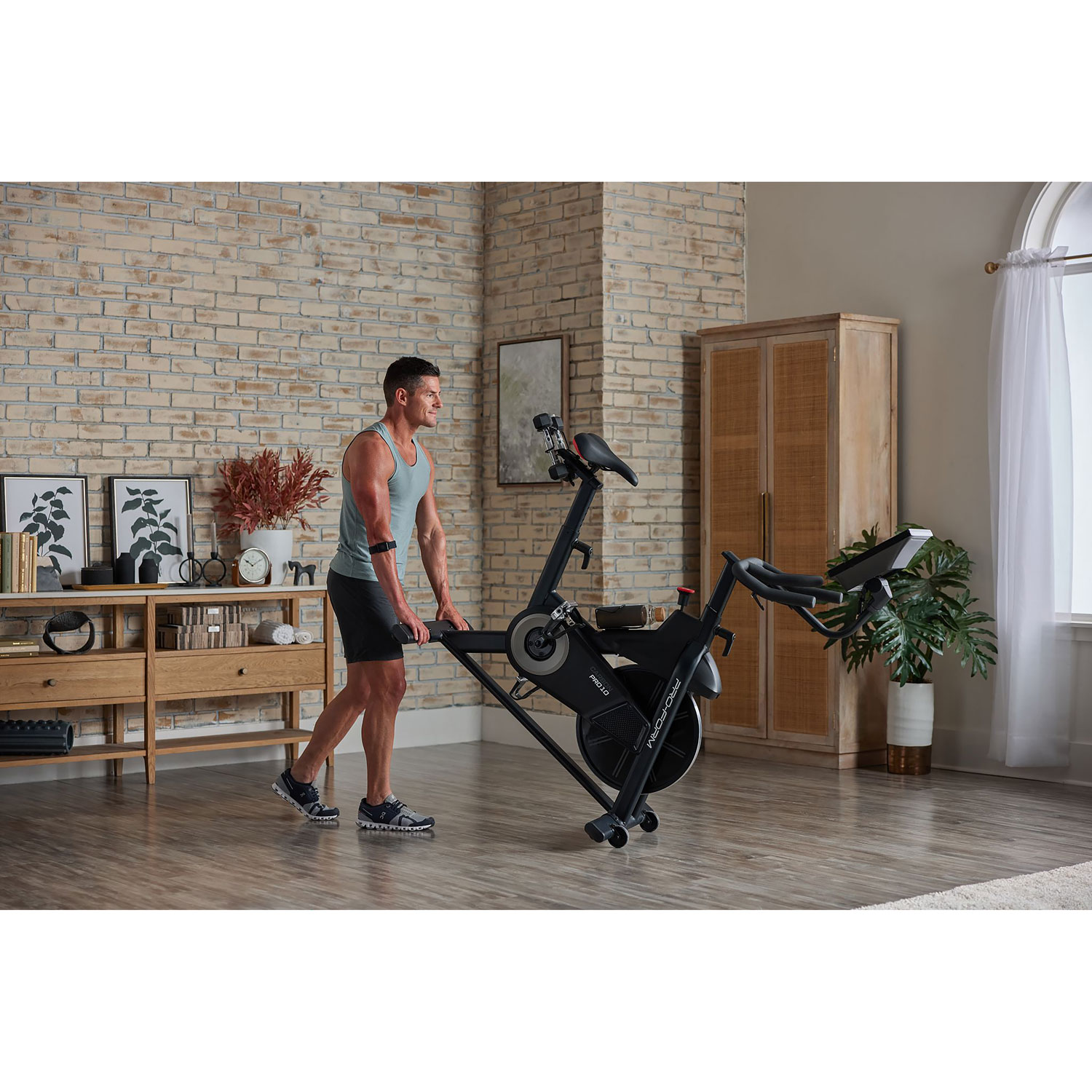 Cardiovélo Carbon Pro10 Studio de ProForm