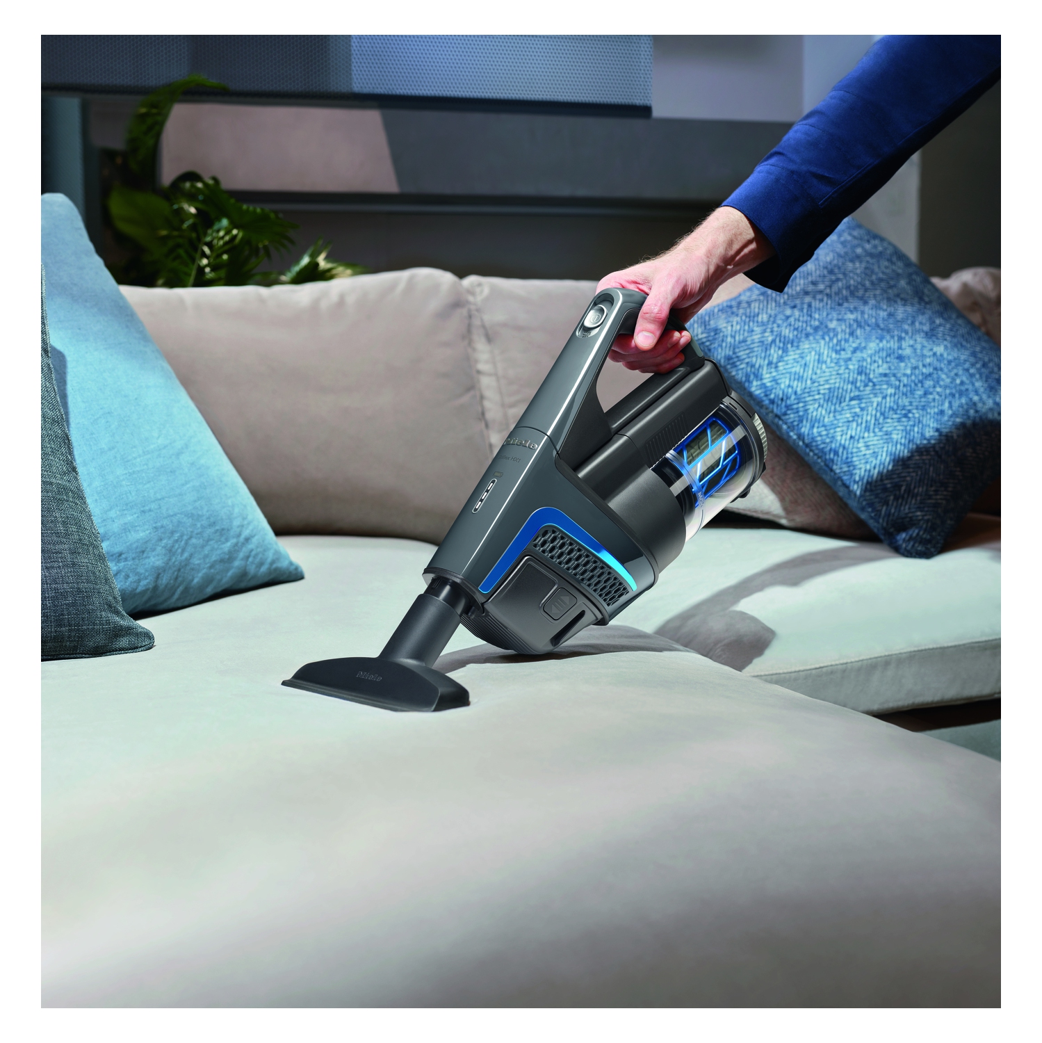 Miele Triflex HX1 Grey Cordless Stick Vacuum Cleaner - 5 Year Warranty - 41MUL113USA