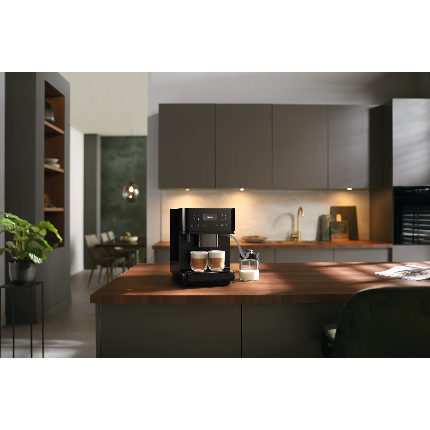 Miele CM 6360 Milk Perfection Automatic Countertop Espresso & Cappuccino Coffee Machine - 29636021CDN - 2 Year Warranty