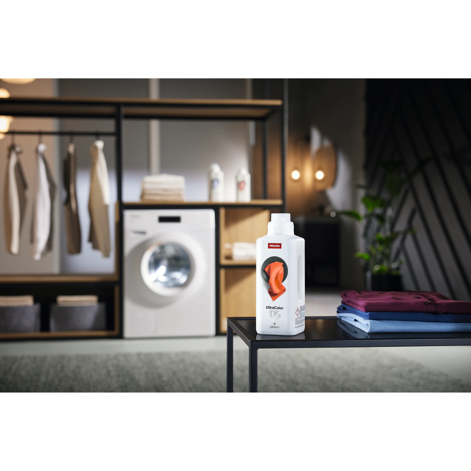 Détergent à lessive liquide Anniversary 1,5&nbsp;L UltraColor de Miele - 12515040 L