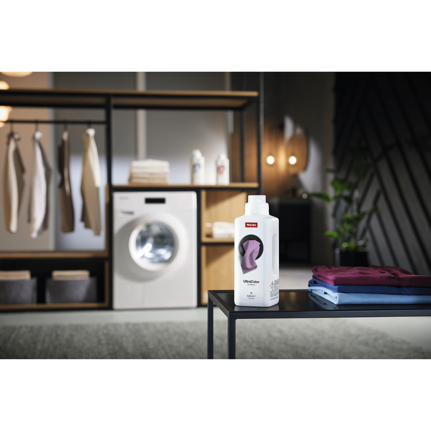 Détergent à lessive 1,5&nbsp;L UltraColor Floral Boost de Miele