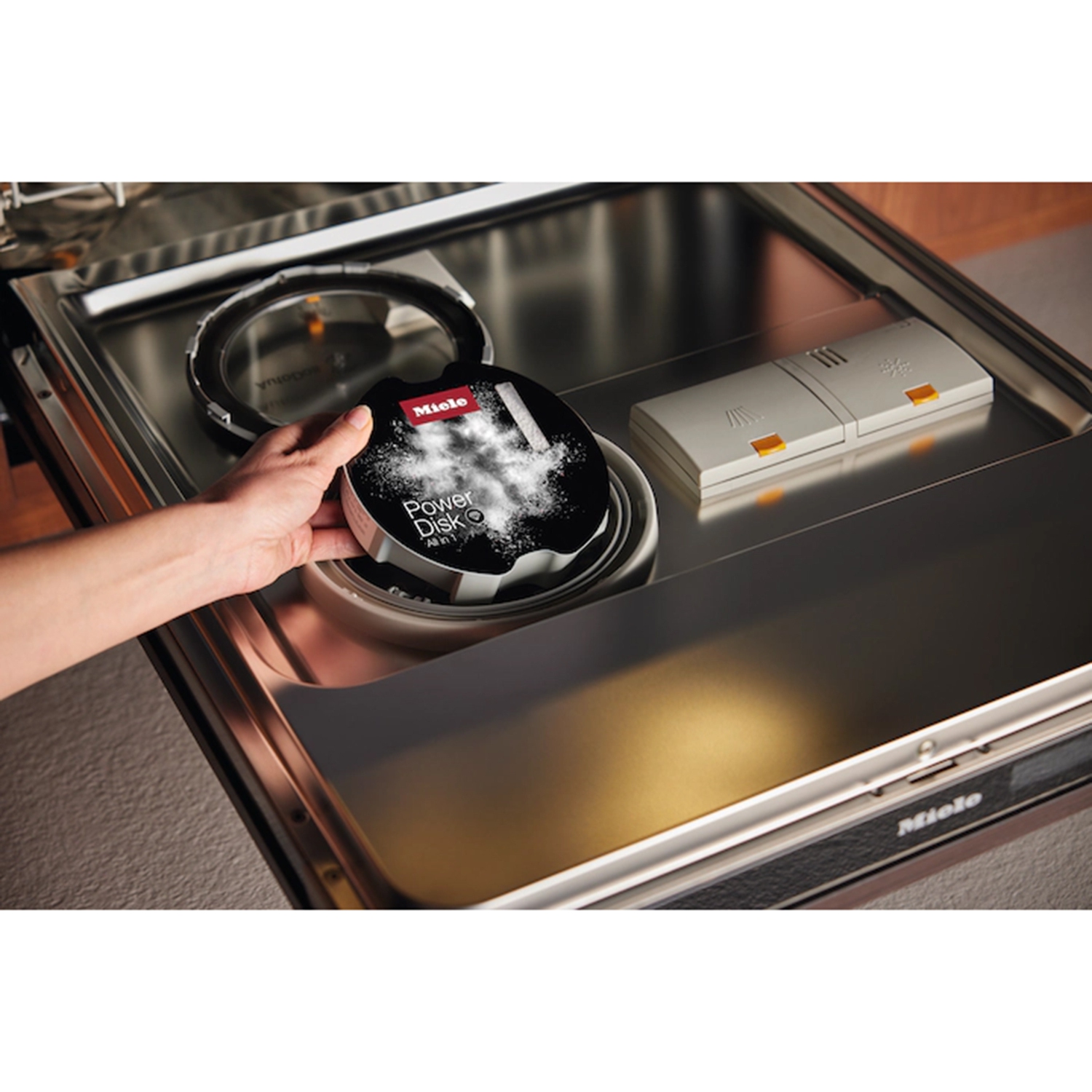 Détergent à lave-vaisselle tout-en-1 PowerDisk de Miele pour lave-vaisselle avec Autodos