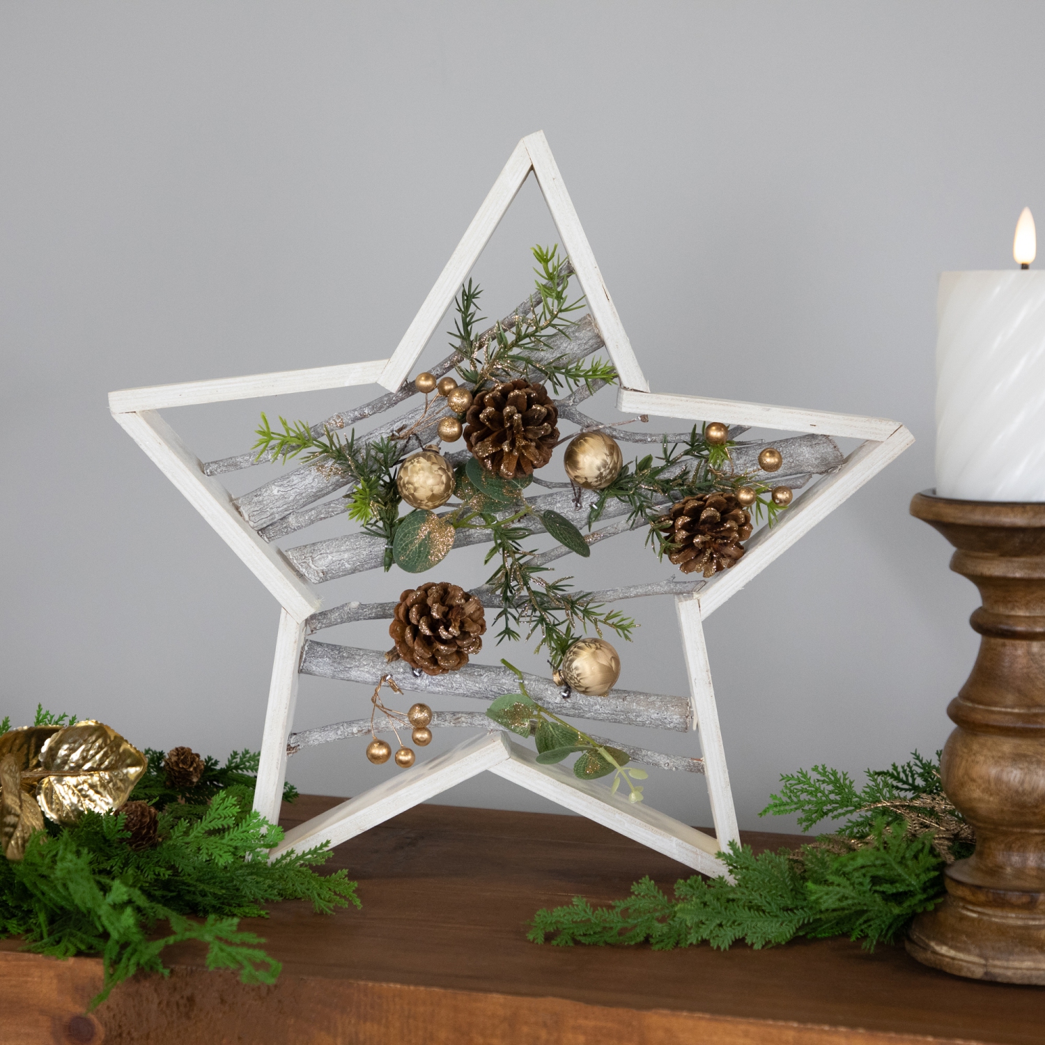 Pinecones and Berries Star Shaped Wooden Christmas Decoration - 14.5"