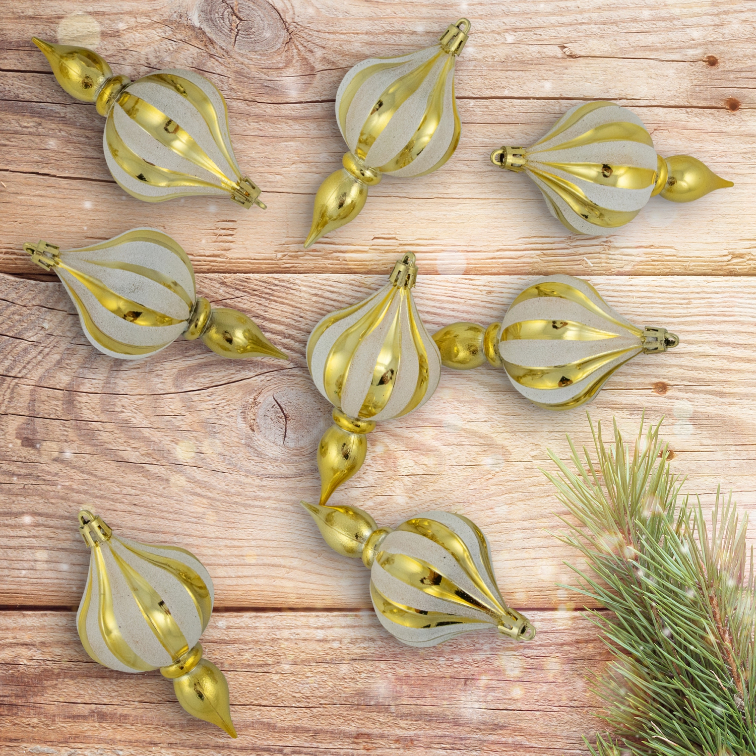 Ornements incassables de Noël, or 8ct K, 4,75 po