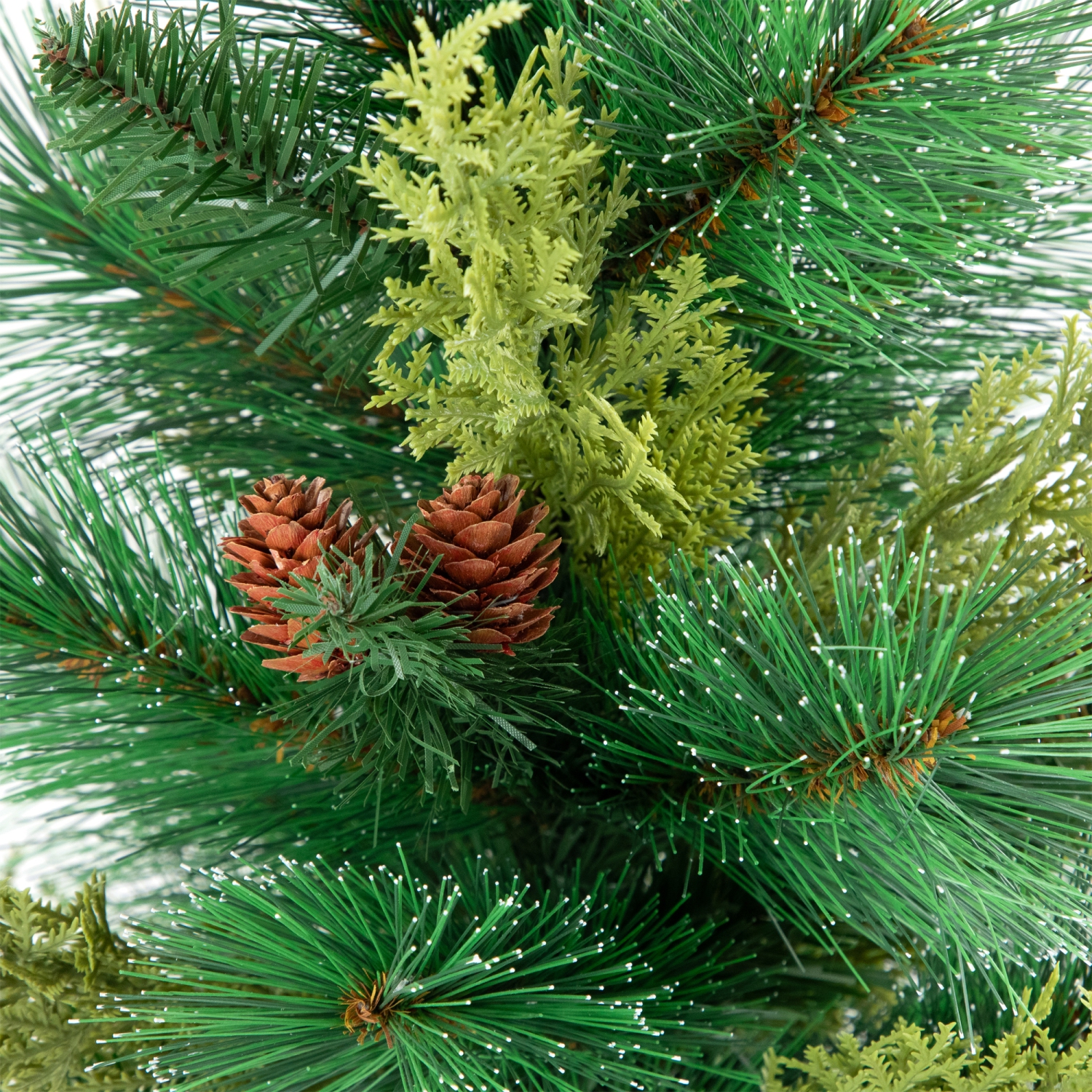 Aiguille de pin d'épinette et mini arbre de Noël artificiel de pomme de pin - 25 po - non éclairé