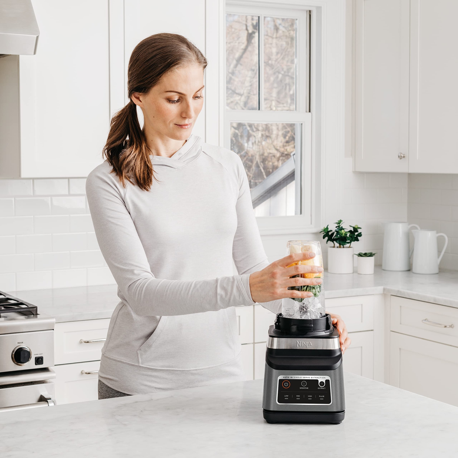 Ninja BN750C Professional Plus Blender DUO with Auto-iQ, 1400-Peak-Watt, Black/Silver