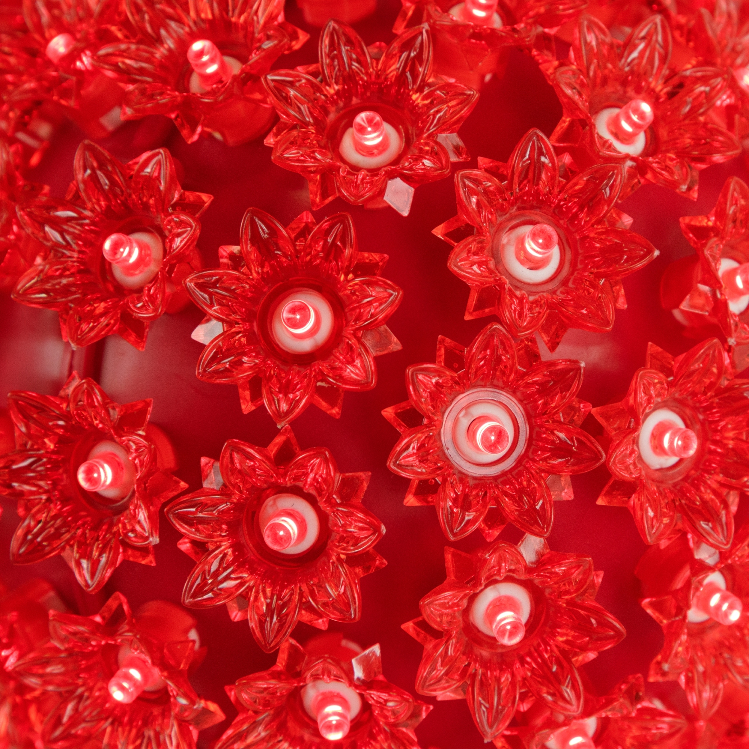 Décoration de Noël extérieure avec sphère florale lumineuse et suspendue de LED - 7,5&nbsp;po - Rouge