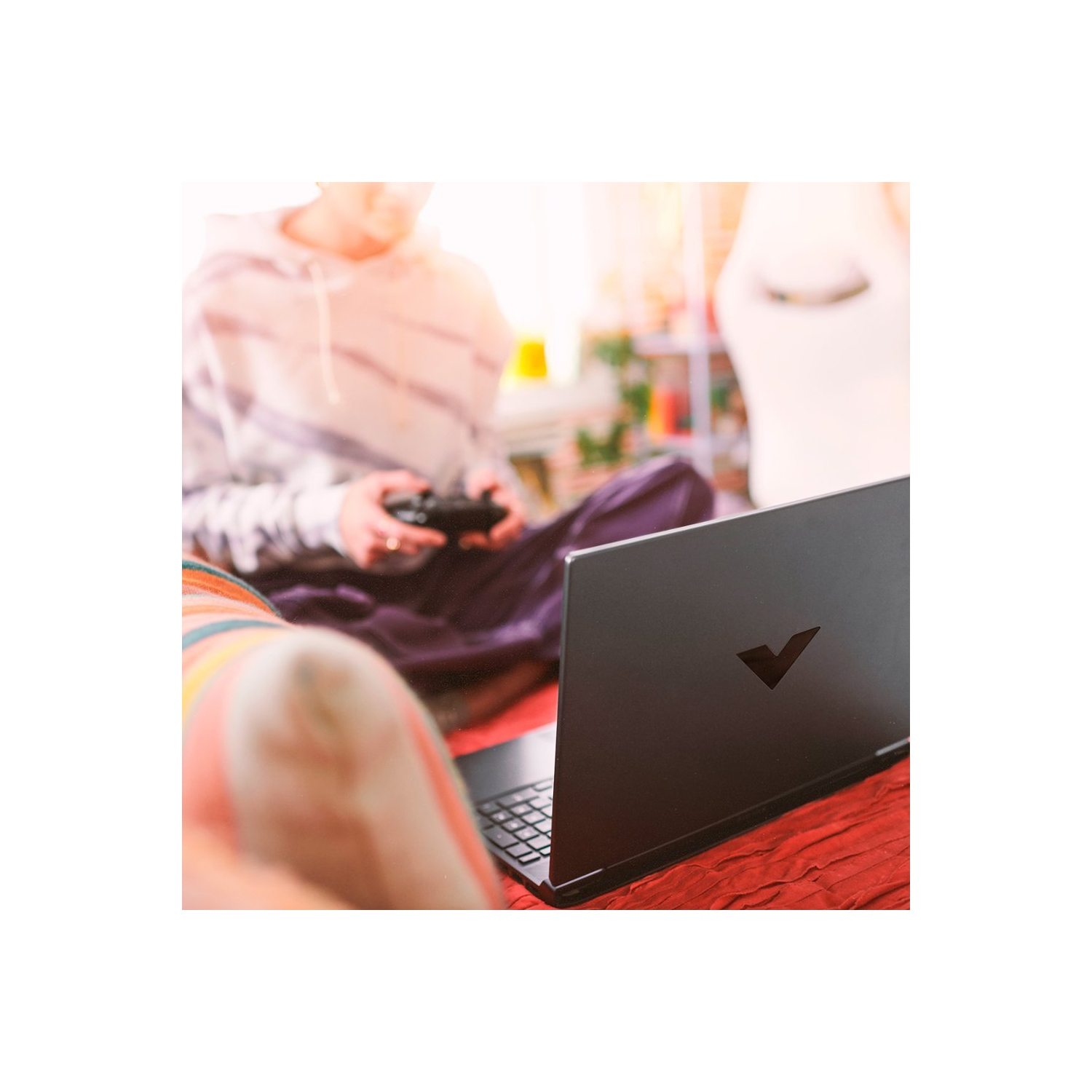 Portable de jeu 144&nbsp;Hz IPS HD intégrale Victus 15,6 po de HP - Ryzen 5-7535HS d'AMD - mémoire 16&nbsp;Go DDR5 Go - Radeon RX 6550&nbsp;M d'AMD -